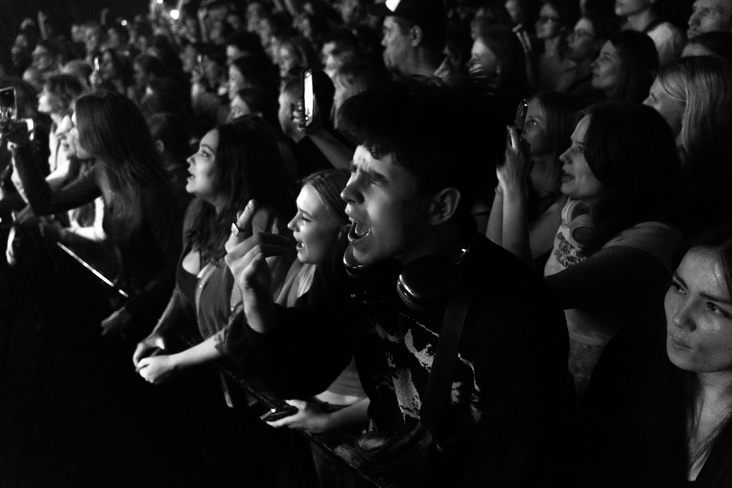 SQWOZ BAB. Концертный фотограф в Перми, Москве и Екатеринбурге Максим Шибаков