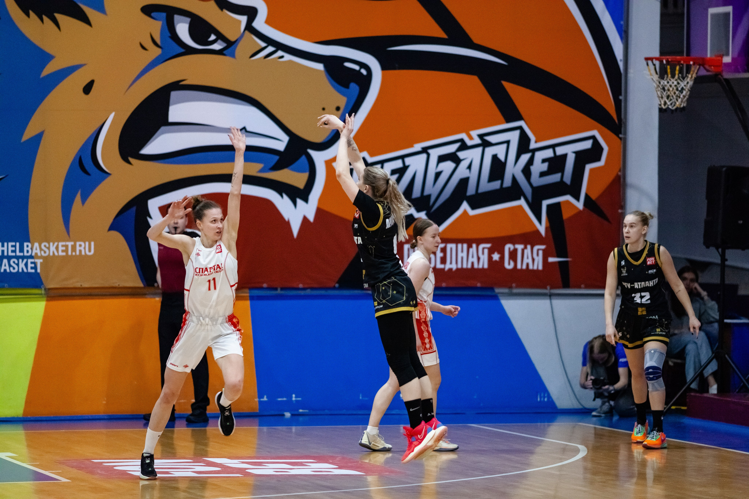 Спартак — ЧГУ-Атланта. Фотография