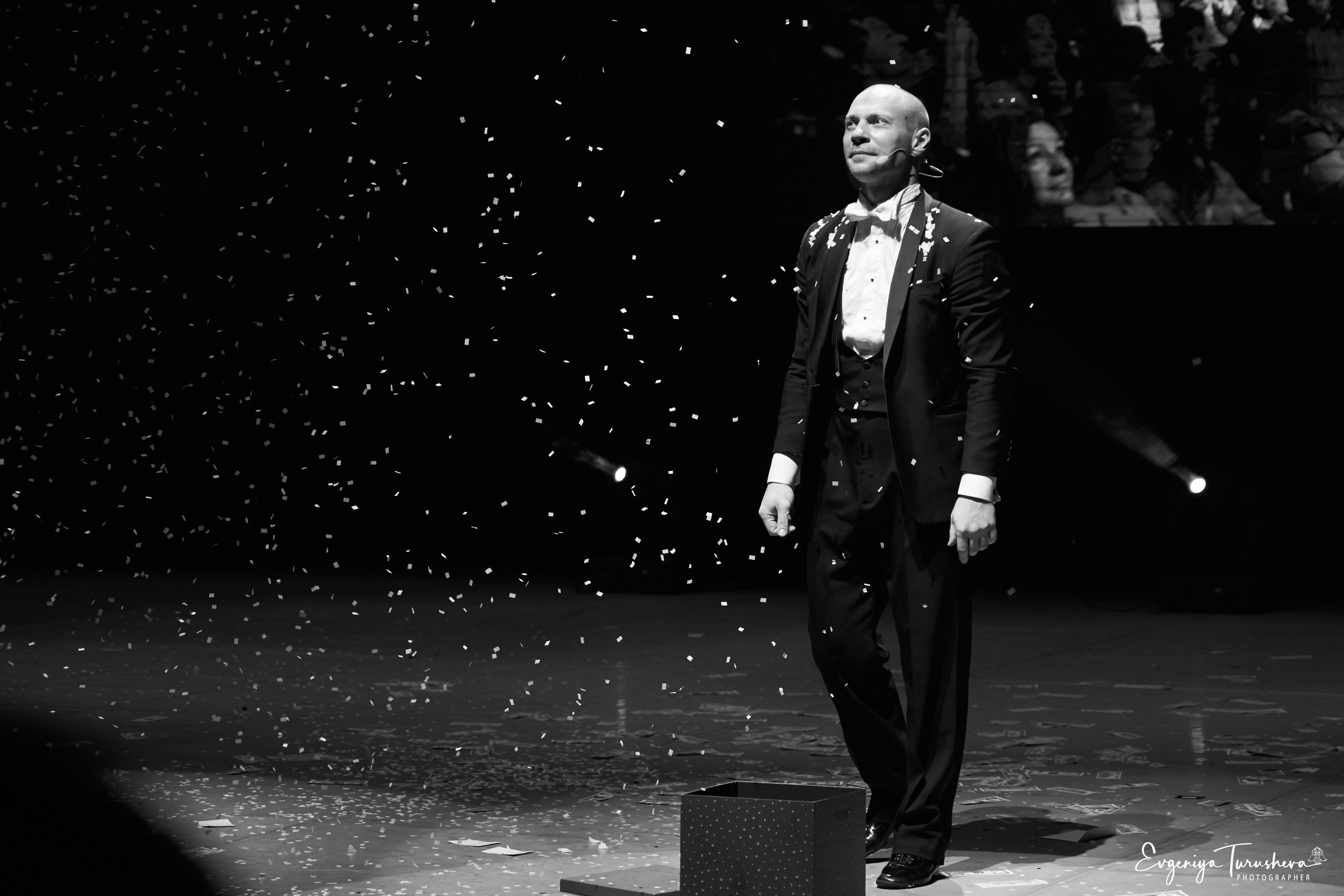 Иллюзионное шоу Артема Щукина в Планете КВН (январь 2020). Фотограф Евгения Турушева