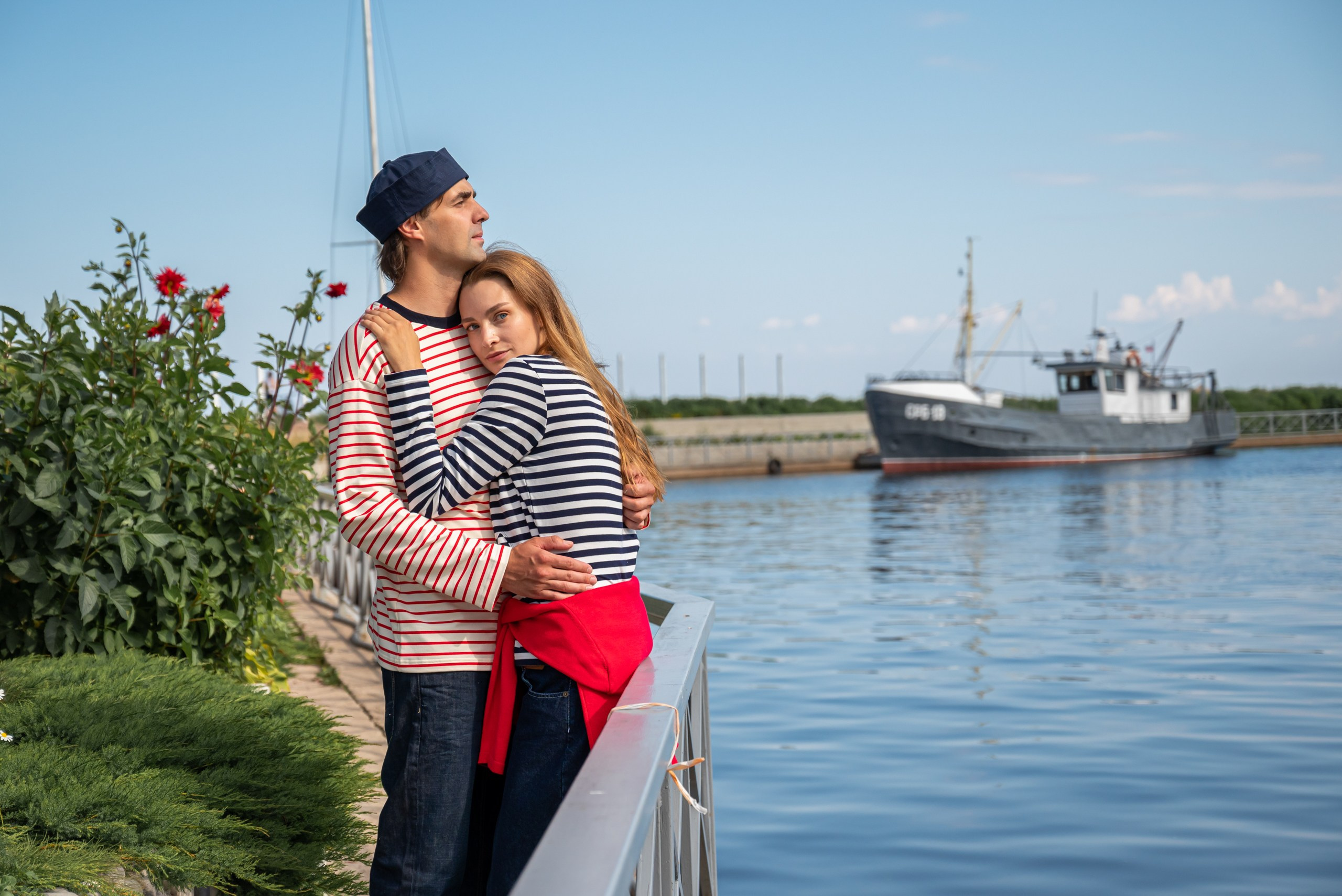Аня с семьей для бренда одежды. Фотограф в Санкт-Петербурге, фотодни в СПБ