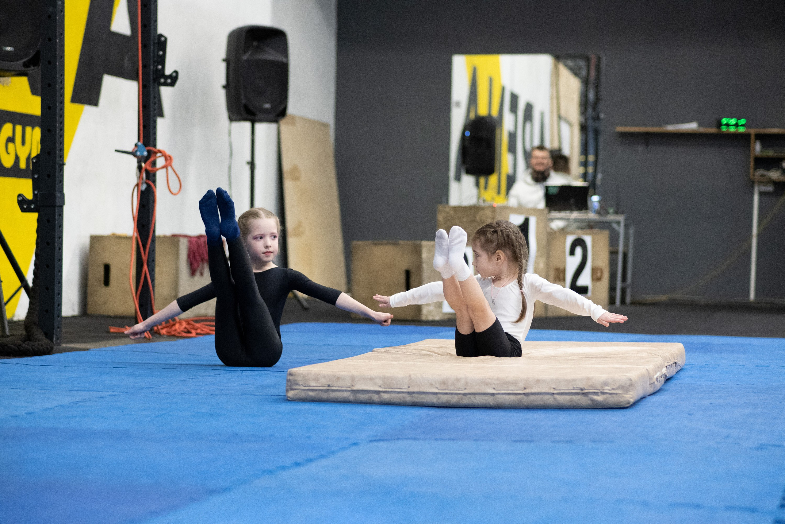 Внутриклубные соревнования по воздушной гимнастике 02.04.23