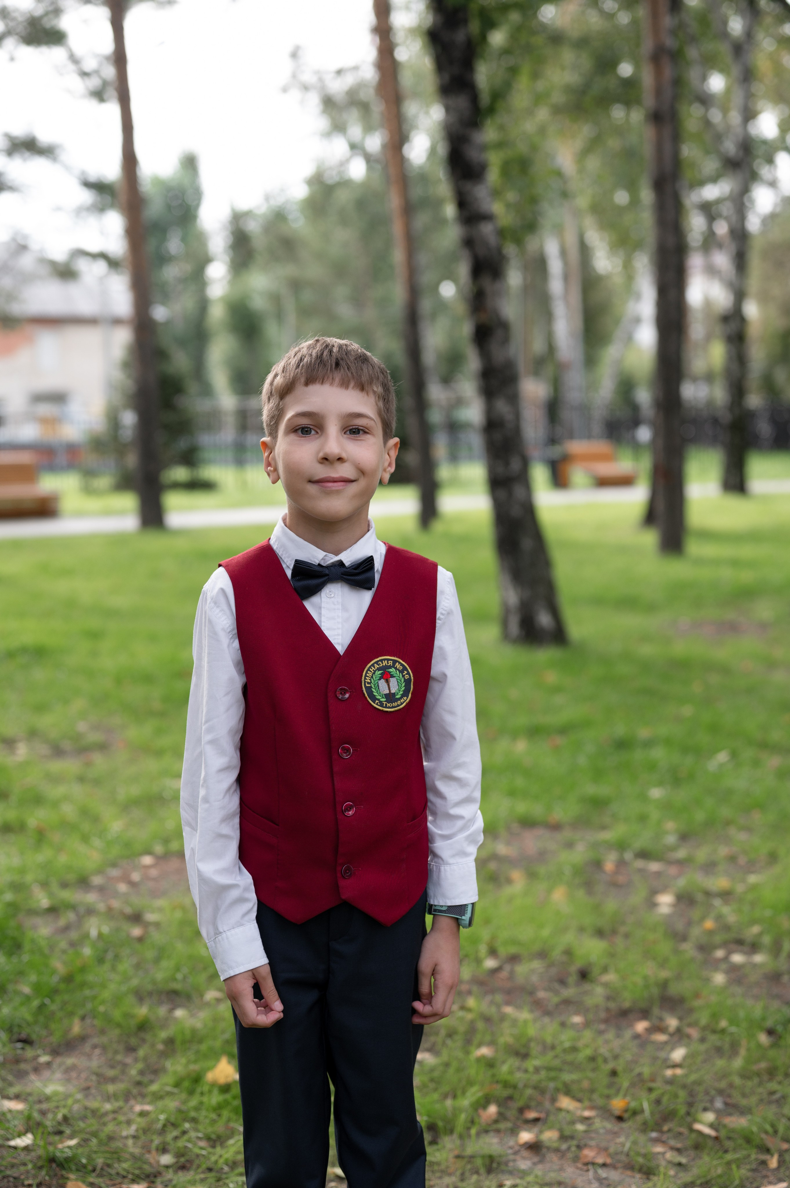 1 сентября 16 гимназия 2 класс (линейка + в классе+ на улице). Фотограф новорожденных, семейный детский в Тюмени Татьяна Морозова