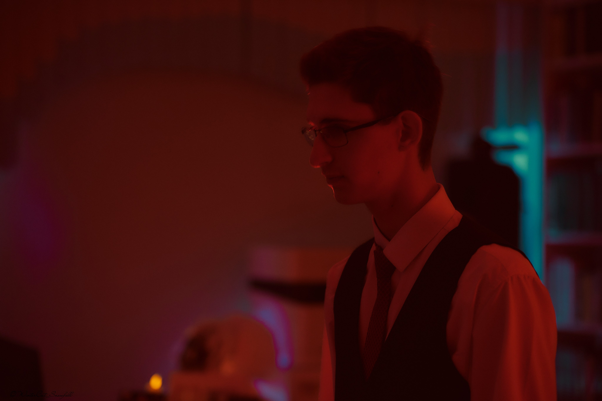 Грань Поэтический вечер. Портретный и репортажный фотограф в Магадане Андрей Нефедов WinterCatPhoto