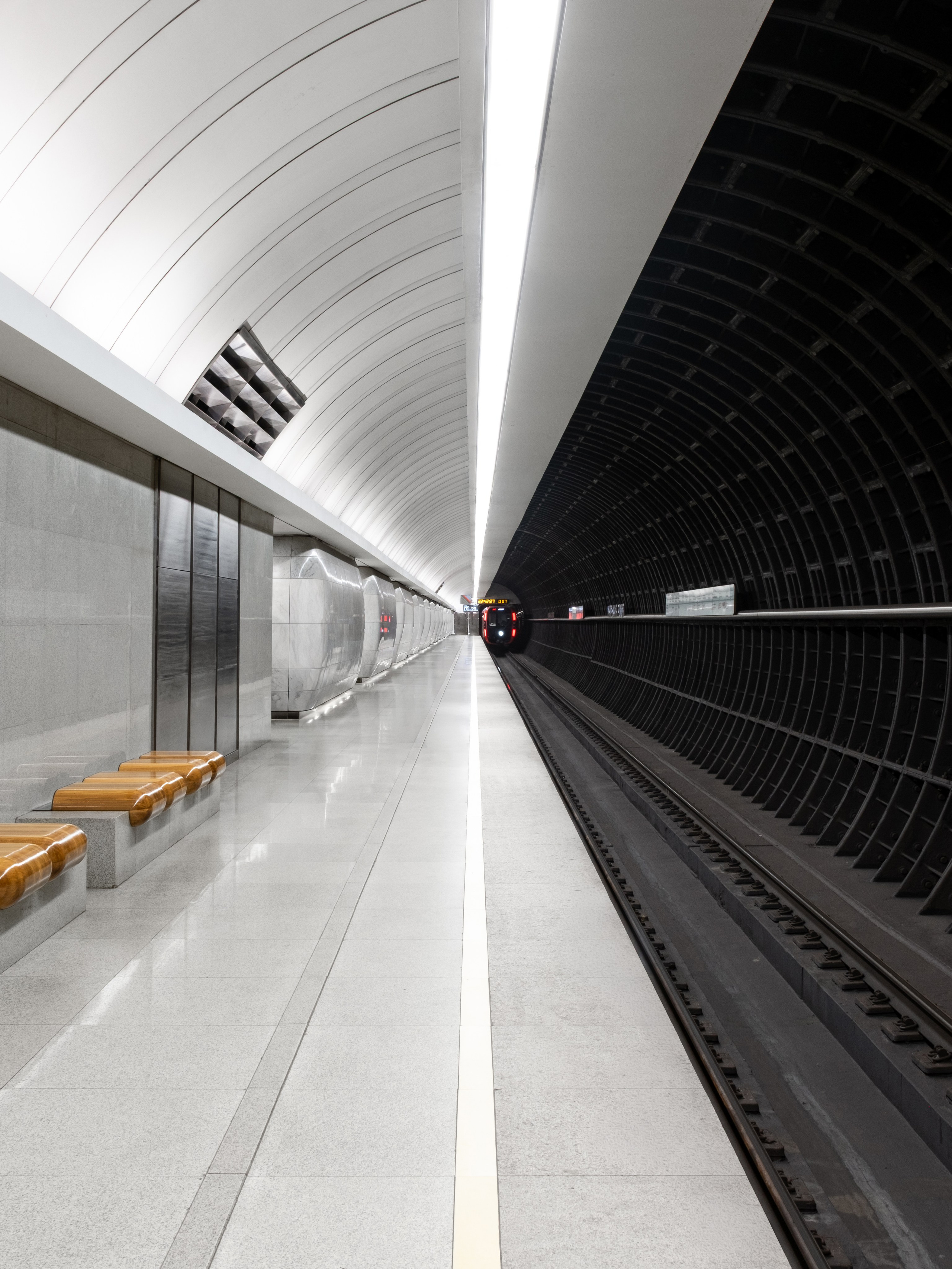 Станция БКЛ «Марьина роща». Михаил Мулач | Архитектурный фотограф