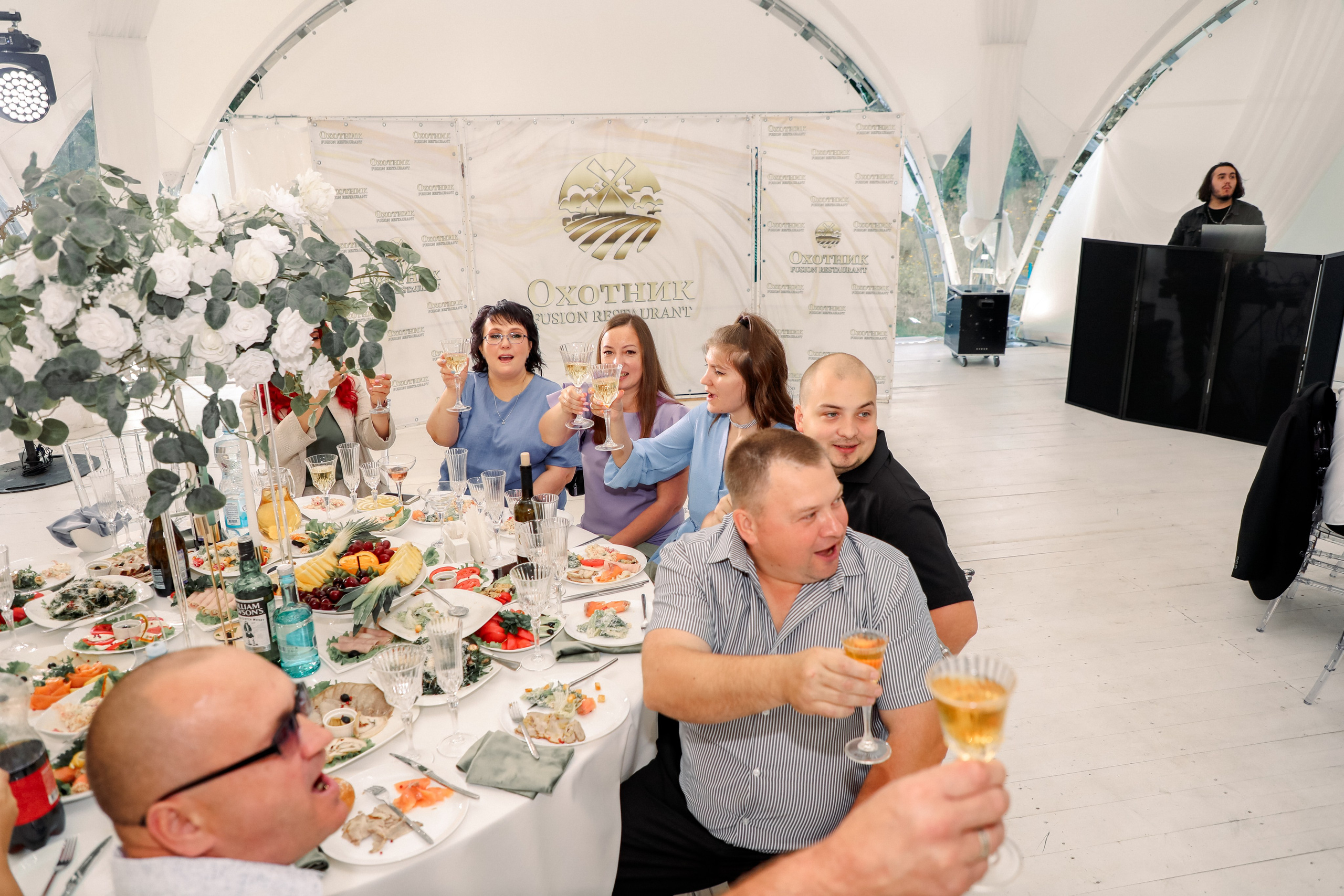 Данила и Ирина БАНКЕТ. Свадебный фотограф в Москве Анна Гусева