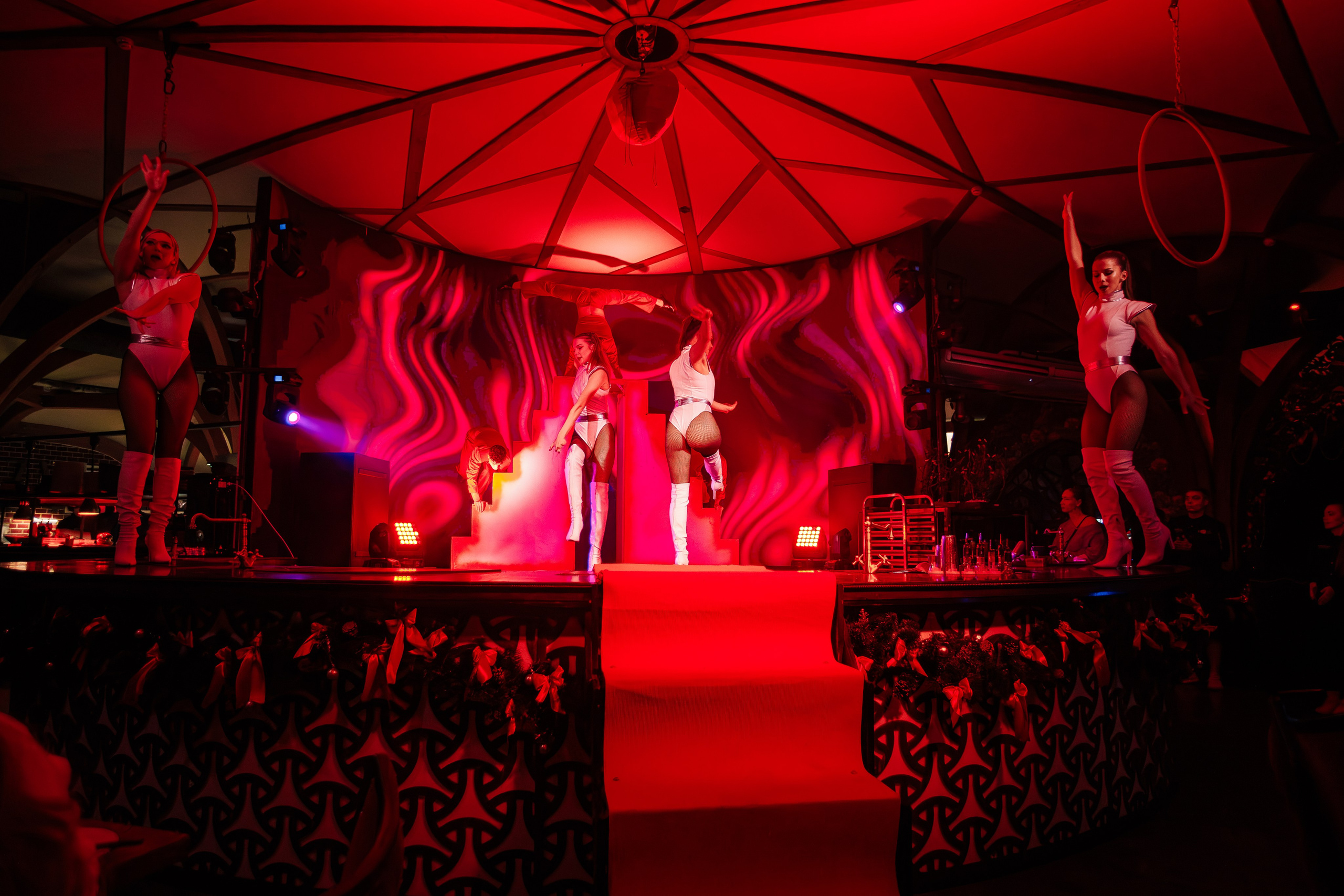 Городской корпоратив в PTIZZA_Ялта_29.12.2025. Аминов Руслан | Фотограф