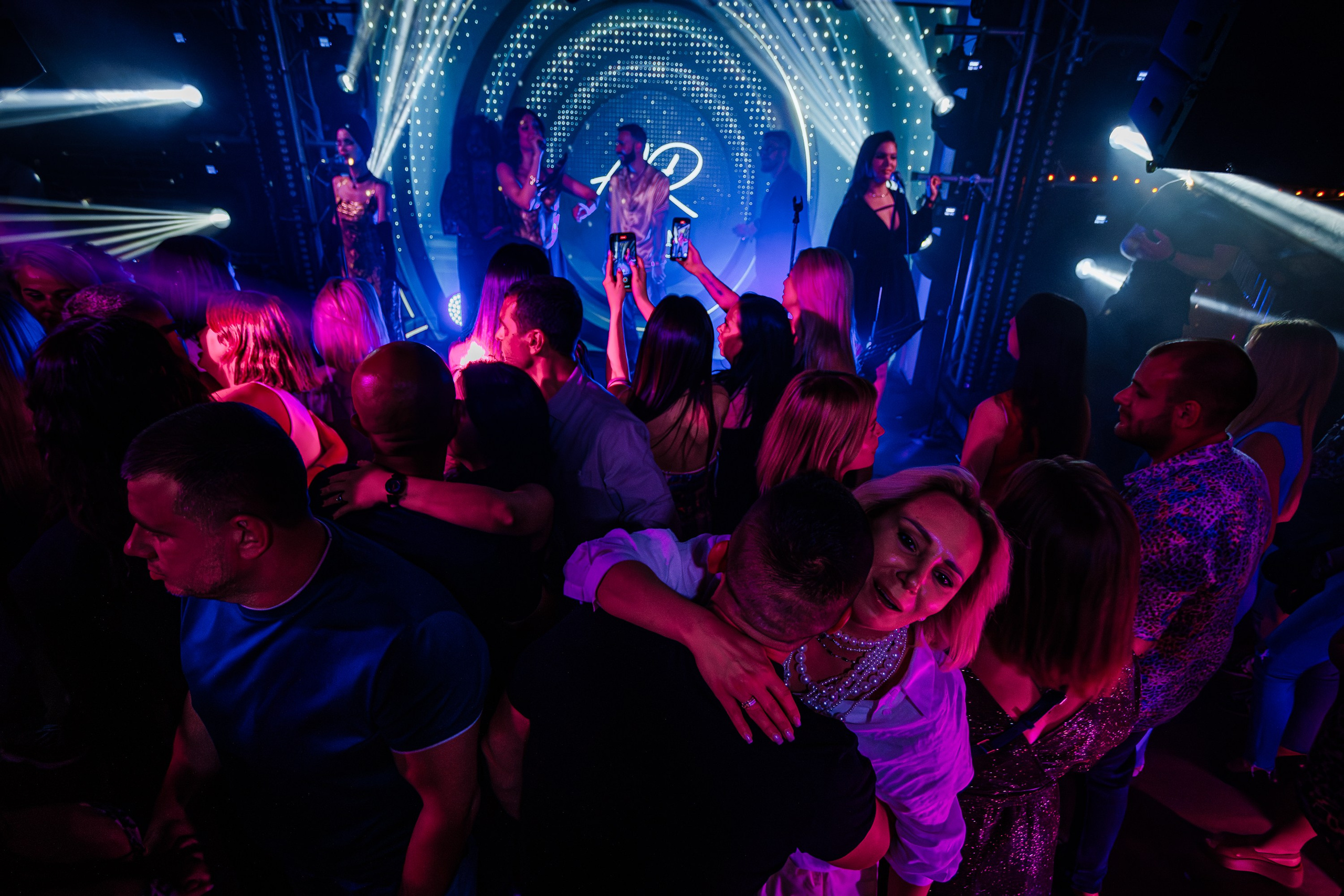 «АВРААМ РУССО"_Чайка на пляже_Ялта_21.06.2025. Аминов Руслан | Фотограф