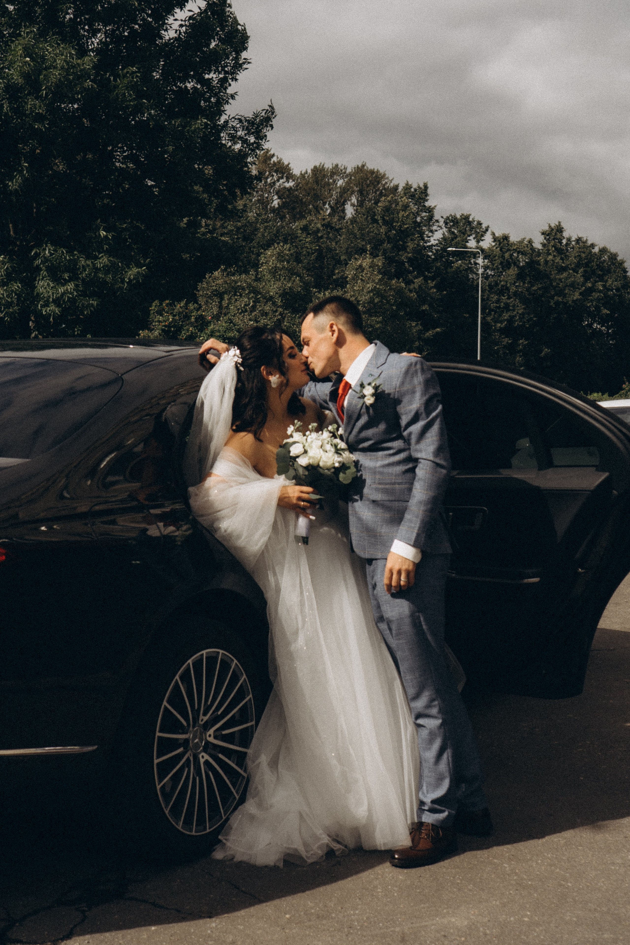 СВАДЕБНАЯ ПРОГУЛКА РЕСТОРАН МЫ ЖЕ НА ТЫ И ФОТОСЕССИИЯ С АВТОМОБИЛЕМ. Профессиональный фотограф, Санкт-Петербург — Виктория Богомолова