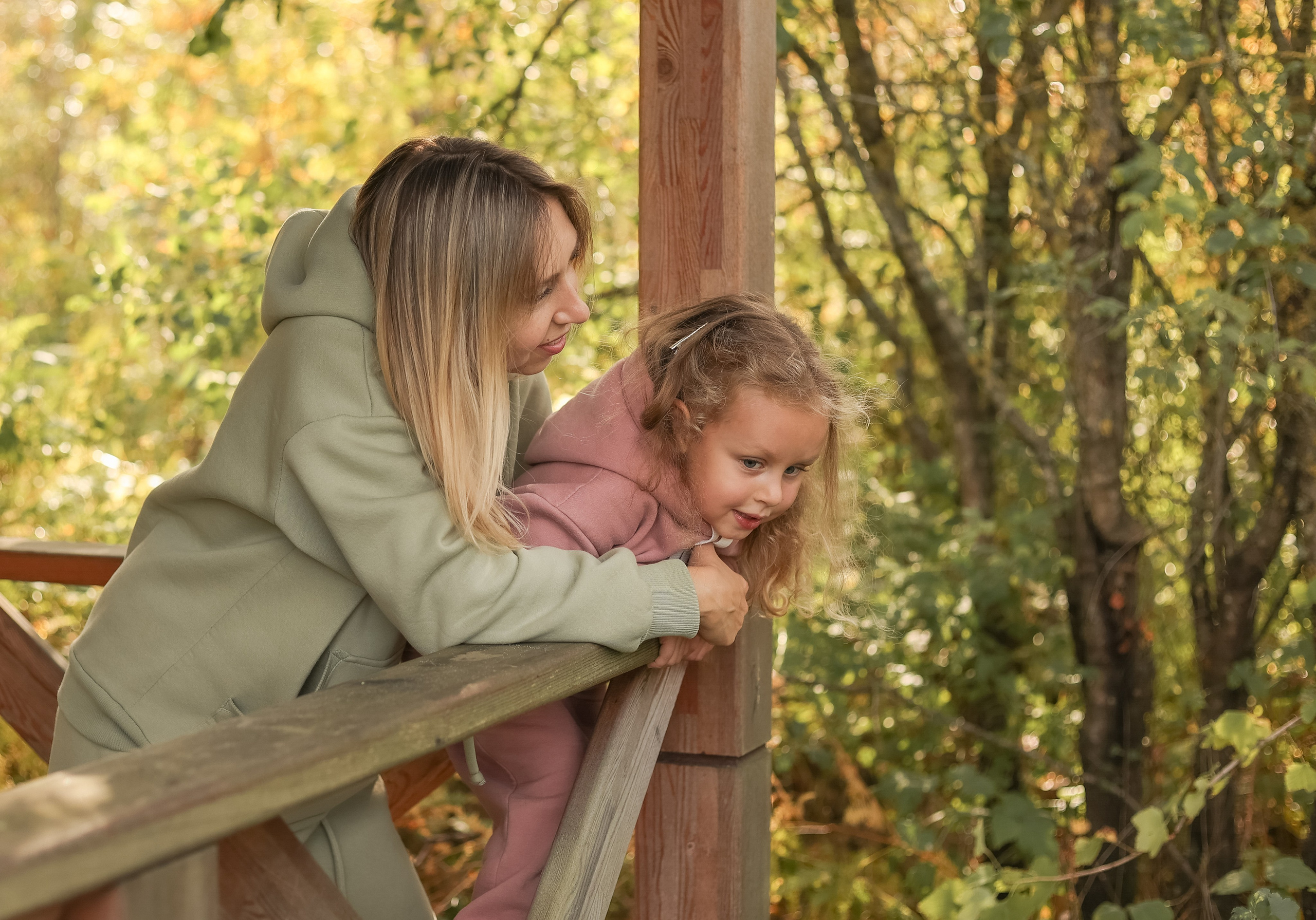 Марина и Ксюша — Куршская коса/Королевский бор. Семейный фотограф в Калининграде Никазакова Ольга