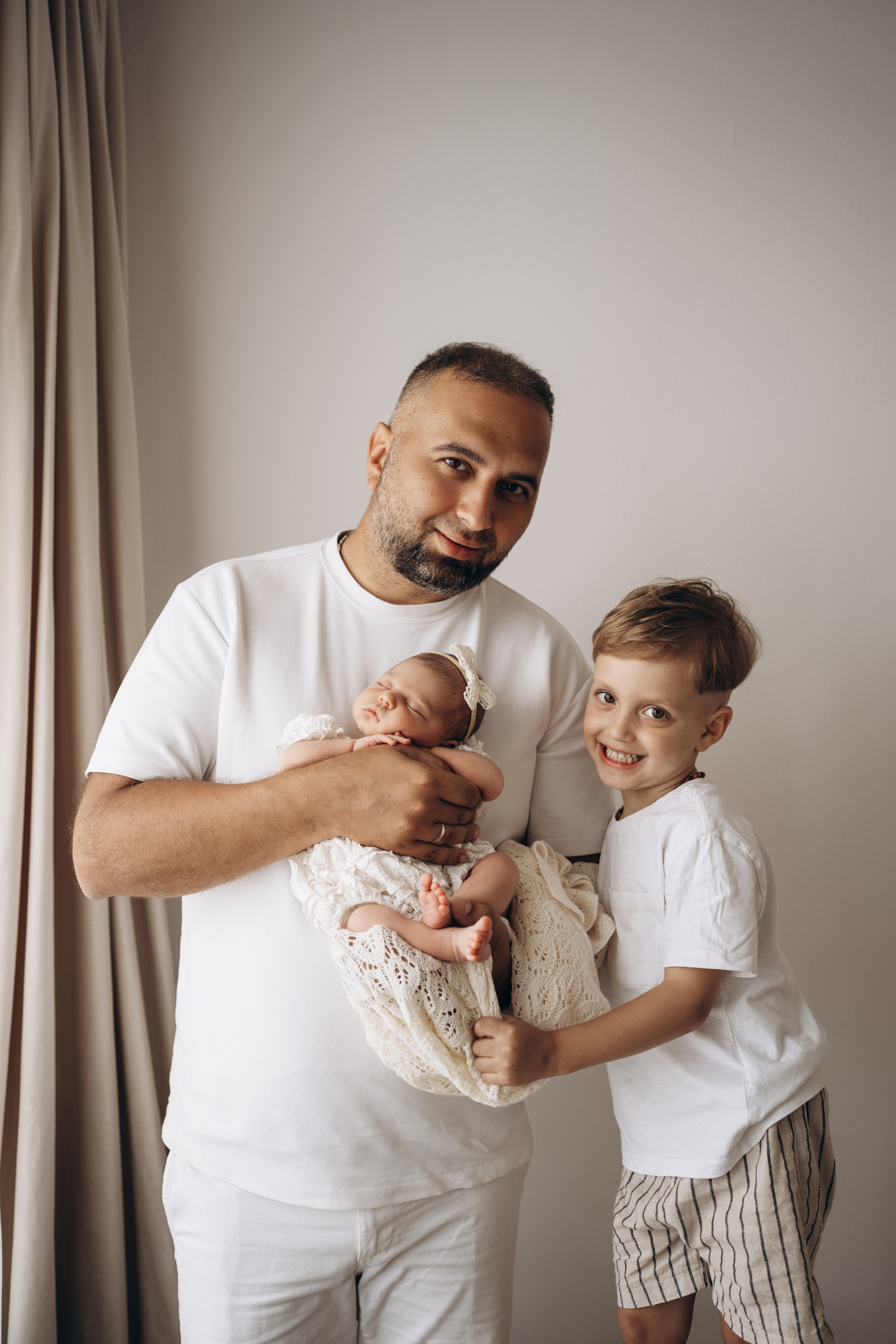 0-2 месяца. Фотограф Новорожденных в Москве. Семейные истории в стиле LIFE
