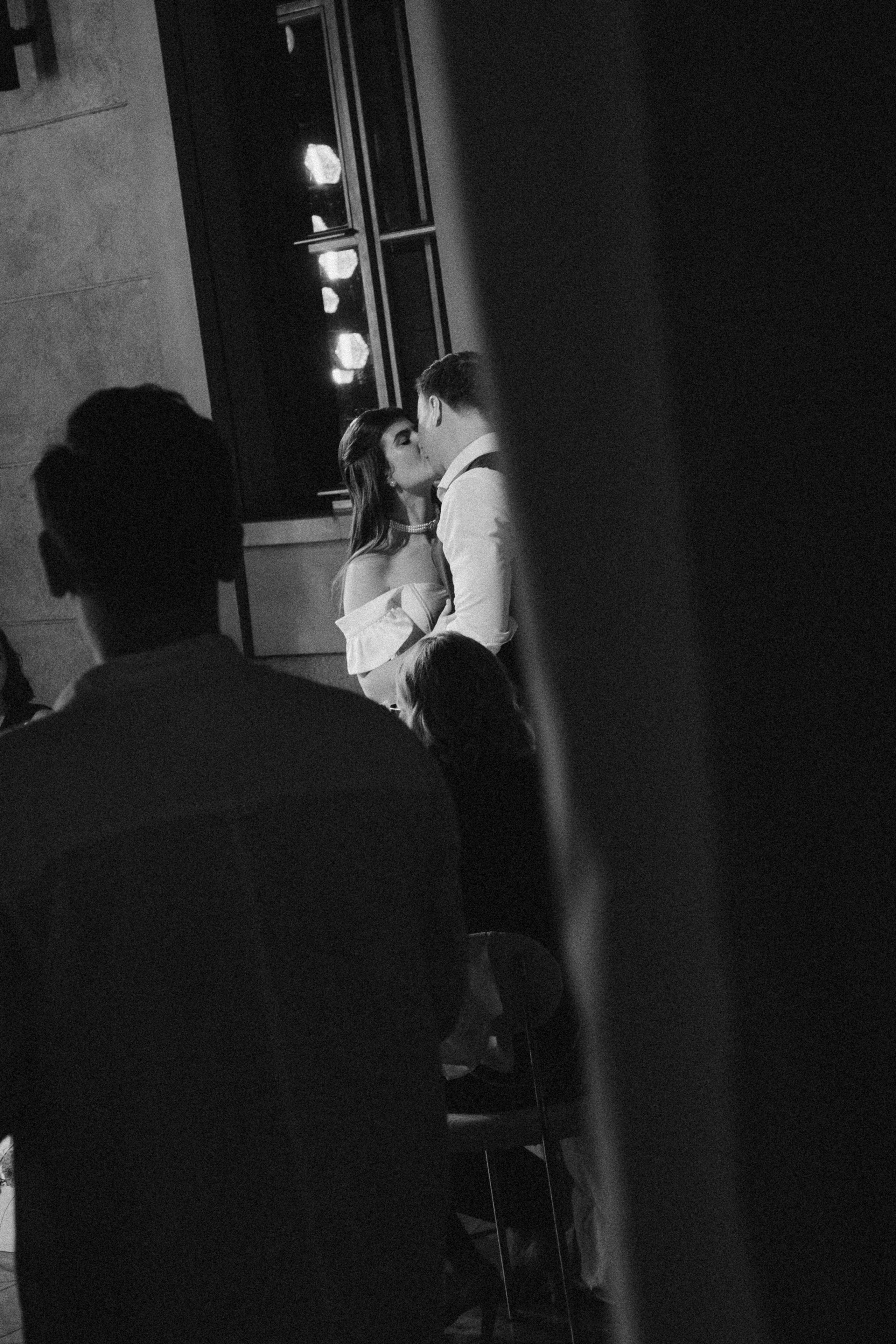 Свадьба в замке. Свадебный фотограф Таня Караисаева