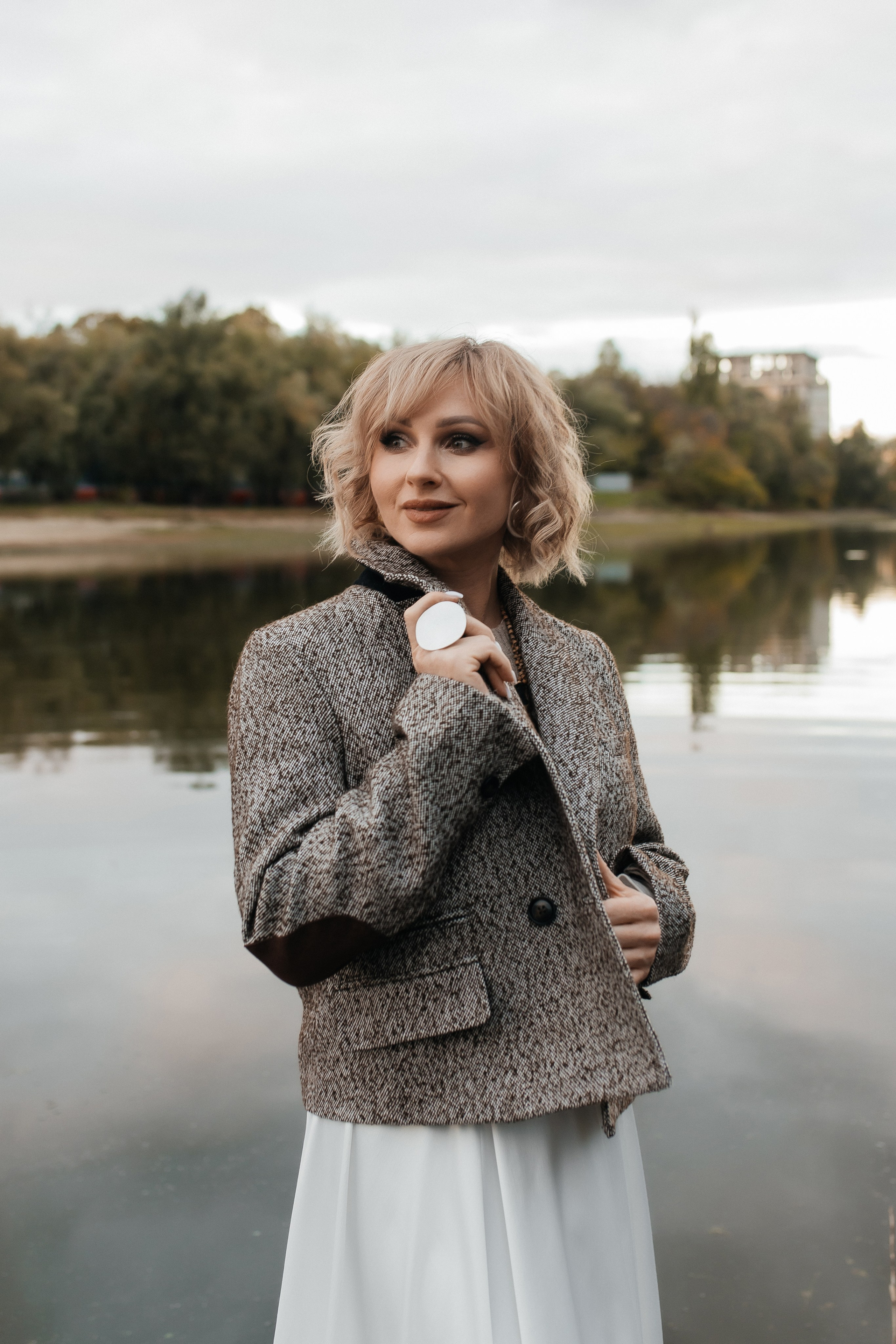 Маша и осень