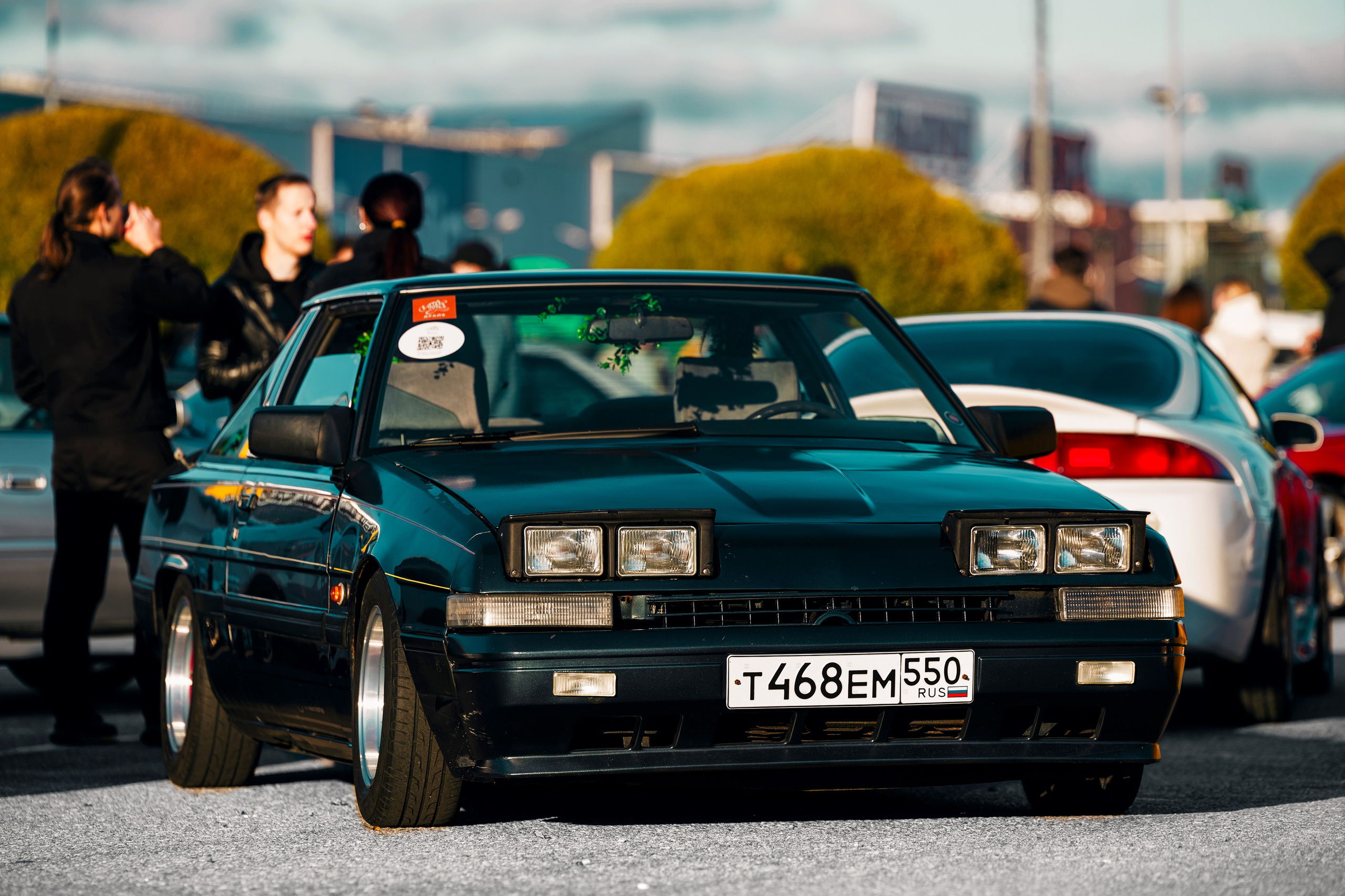 Фотографии закрытия сезона 2025 VibeSide — дрифт и автошоу у МЕГА Дыбенко, Санкт-Петербург