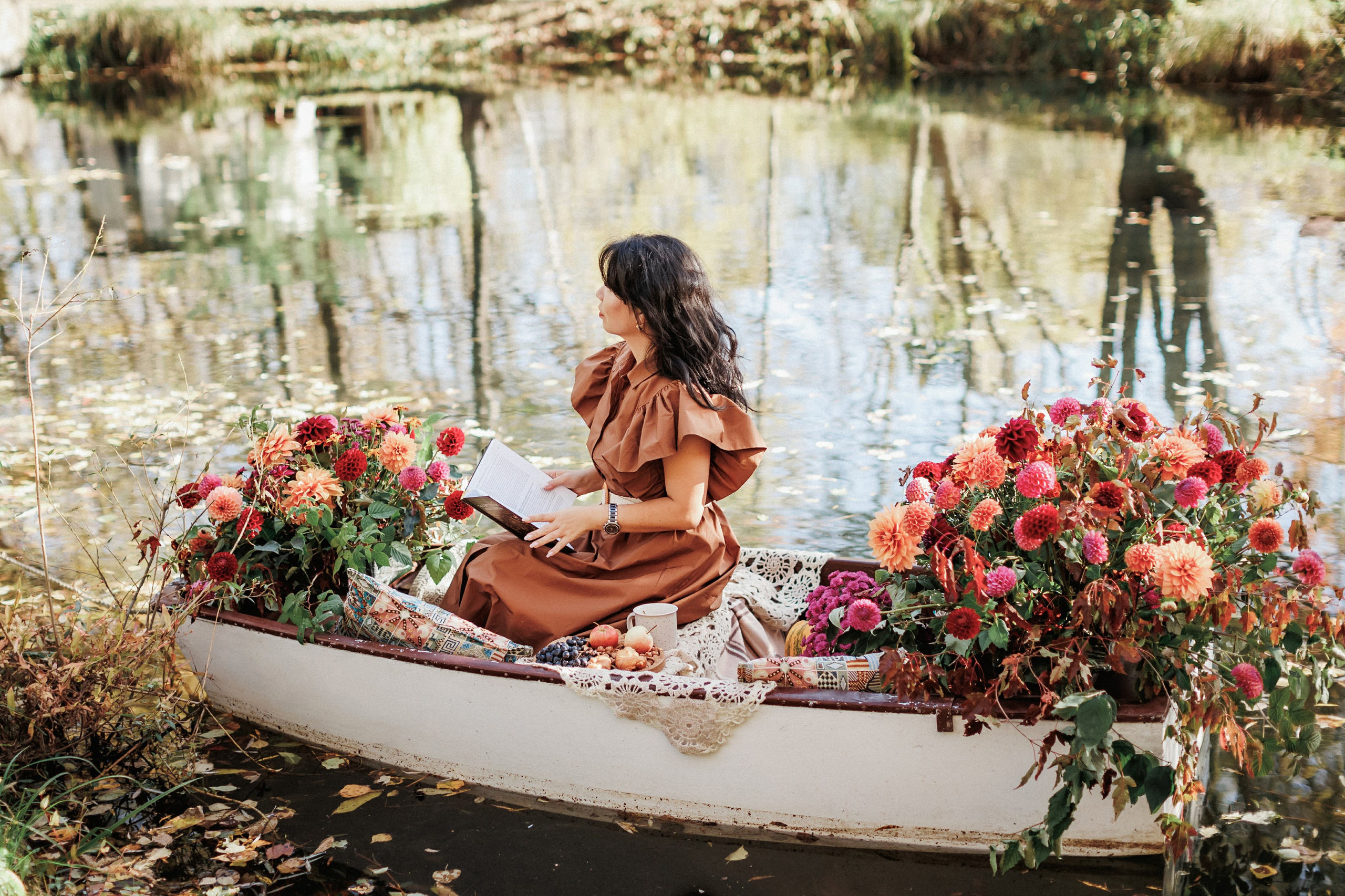 Фотопроект «Лодка в цветах». Свадебный, семейный и детский фотограф в городе Партизанск, Находка