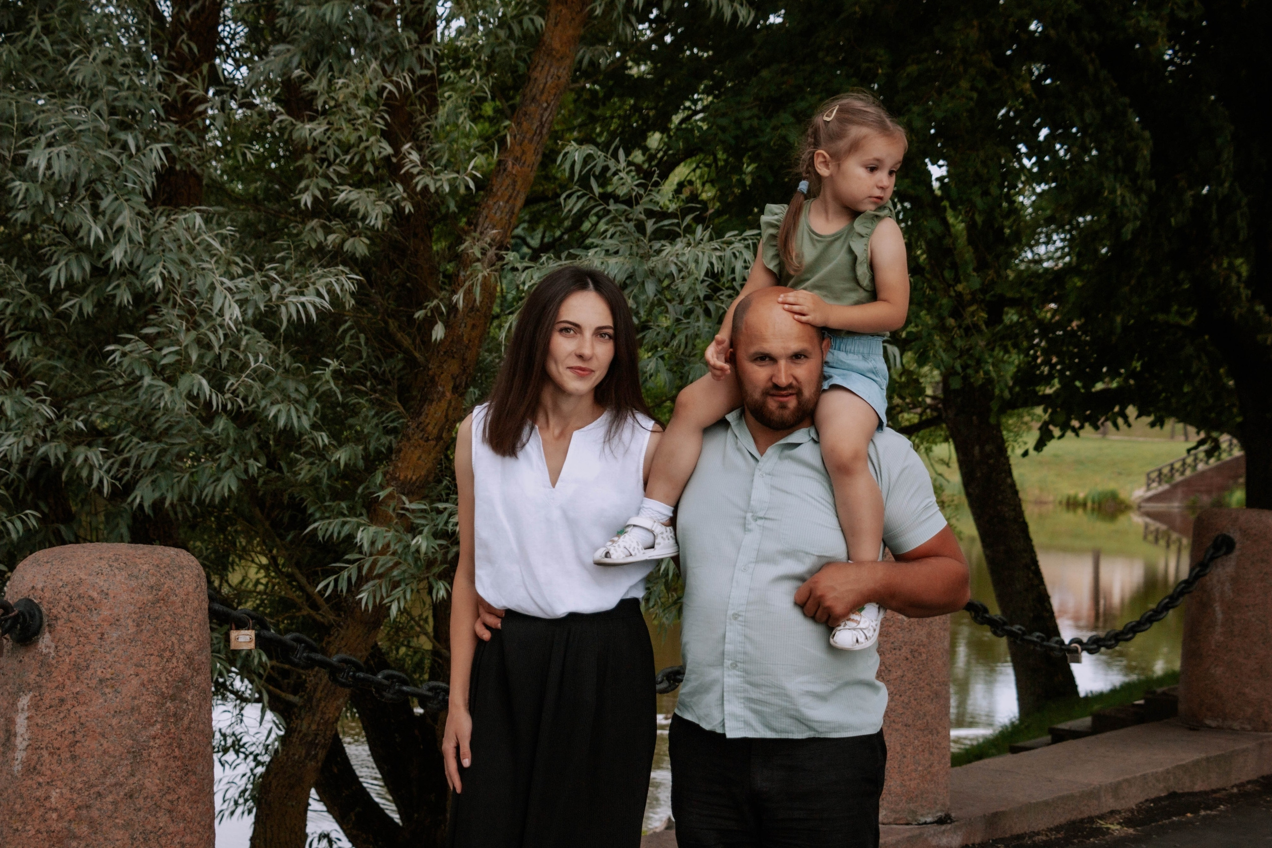 Алексей, Римма, Аннушка и Полина. Бережно сохраняю ваши чувства и истории на своих фотографиях