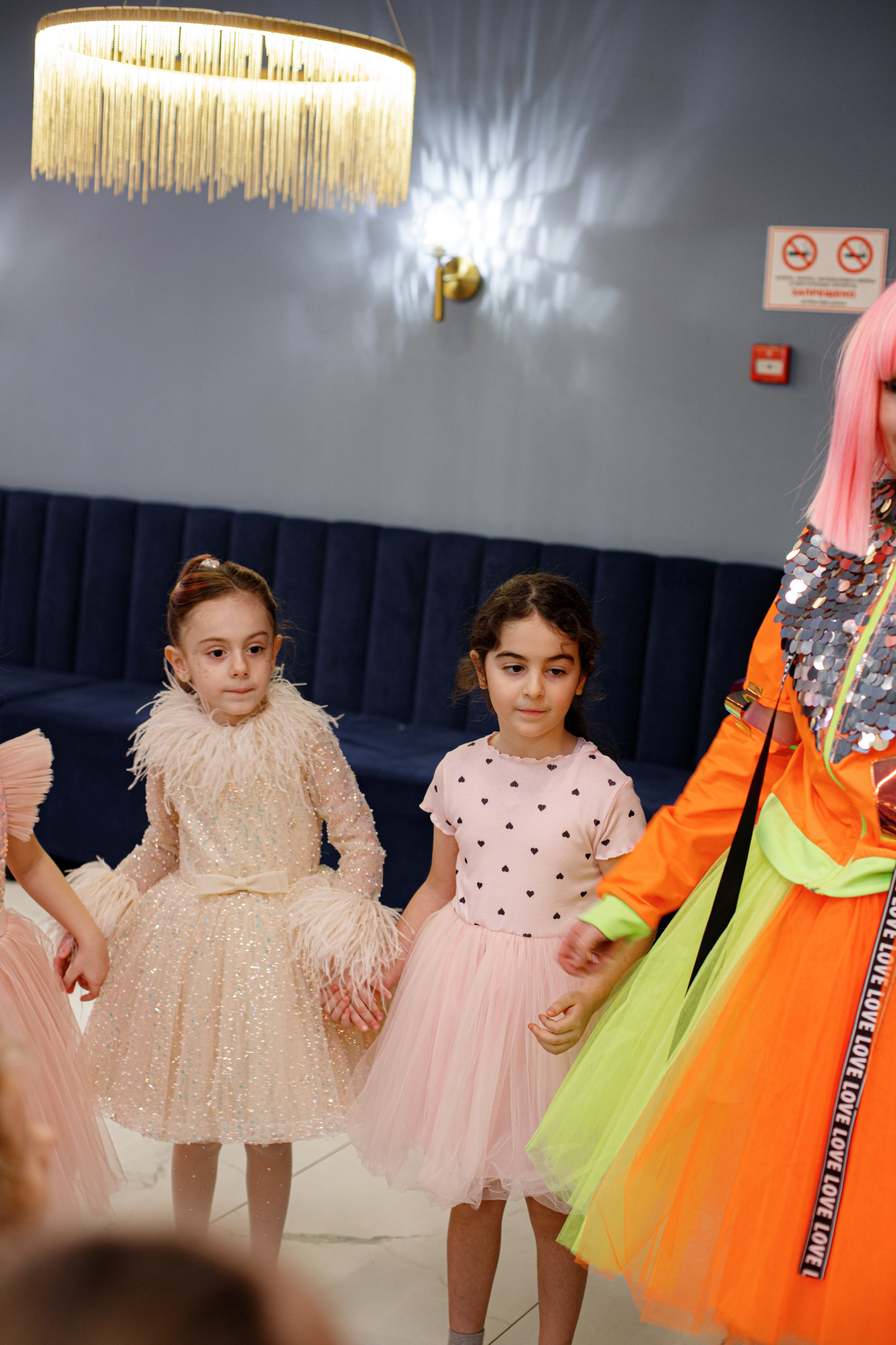 ASIA'S BIRTHDAY PARTY. Photokarish