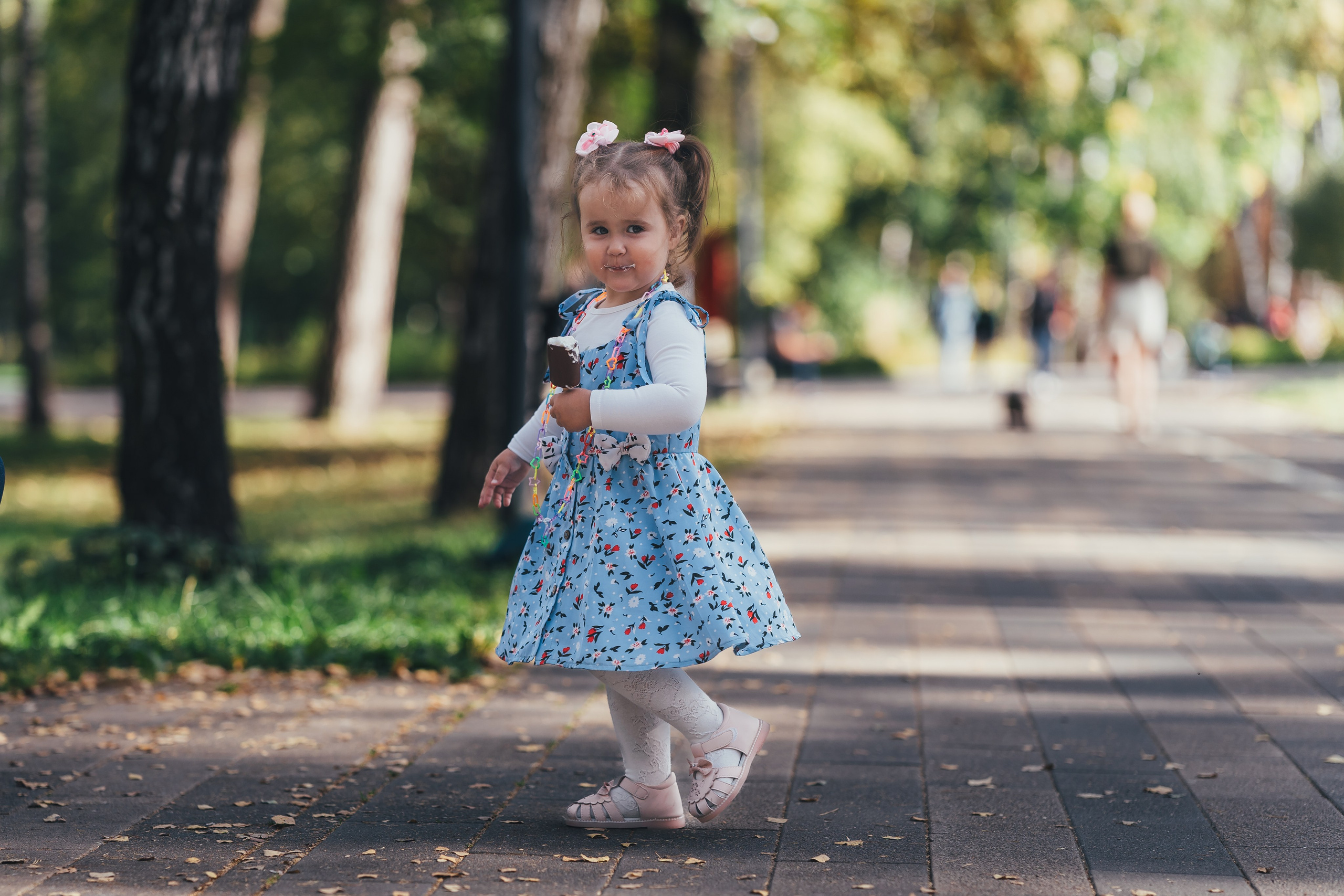 Денис с дочкой, Балашиха, парк Пехорка. Наталья Дукалова фотограф Щелково Королев Пушкино Москва Балашиха