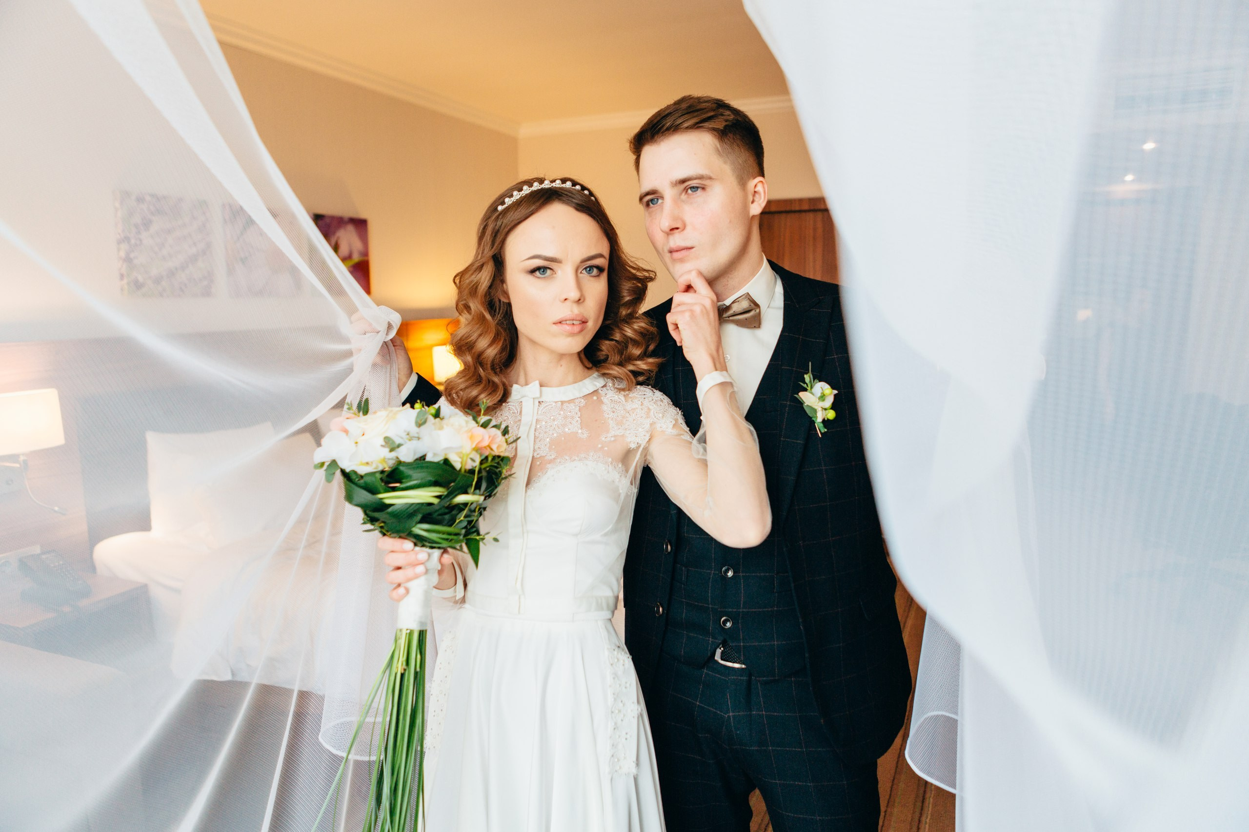 Примеры свадебных платьев. Модельер Евгений Бременев