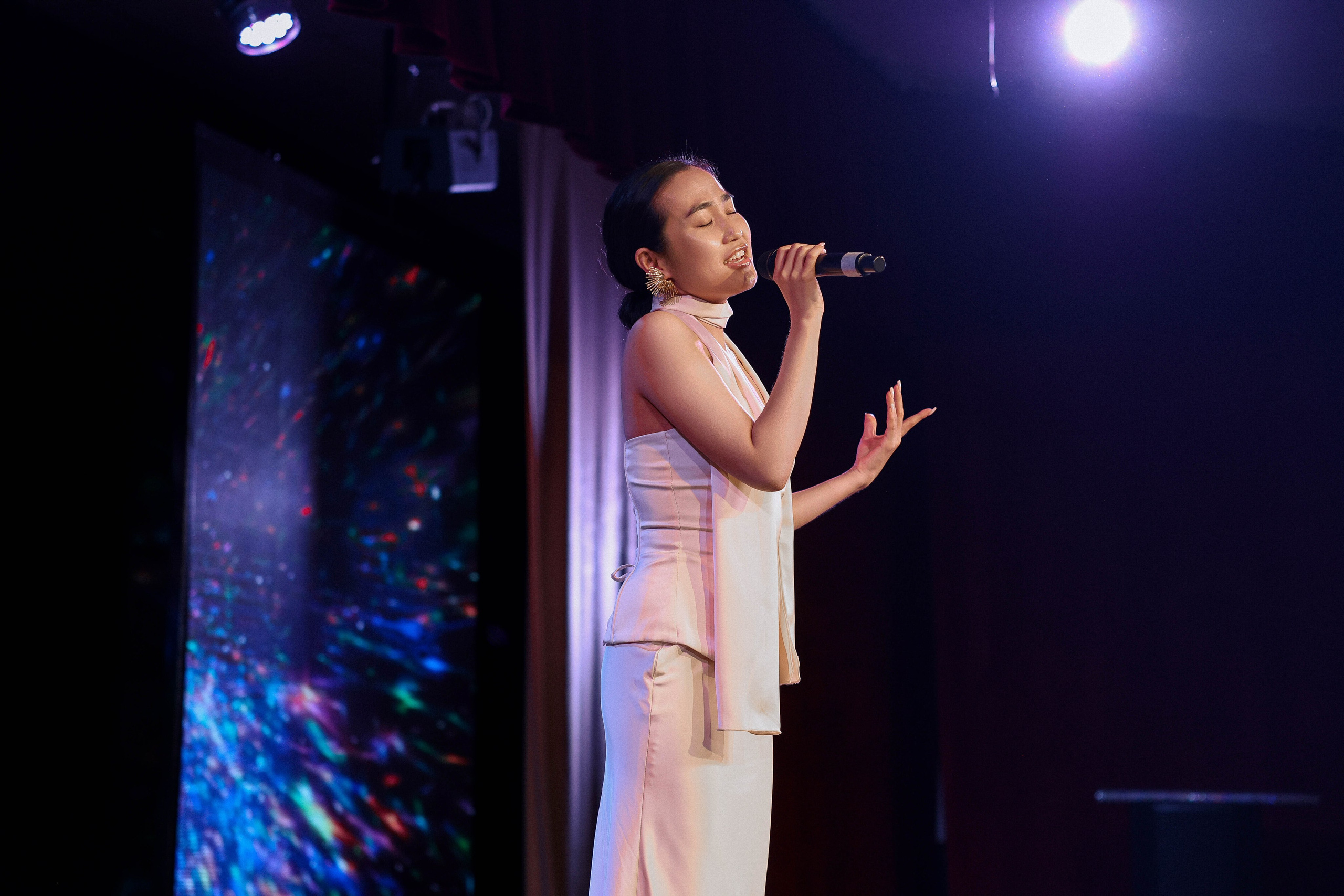 Вручение аттестатов 2025 |№ 58. Свадебный и Школьный фотограф Улан-Удэ Бурятия Джулия Топоева Выпускные альбомы Фотограф на мероприятие