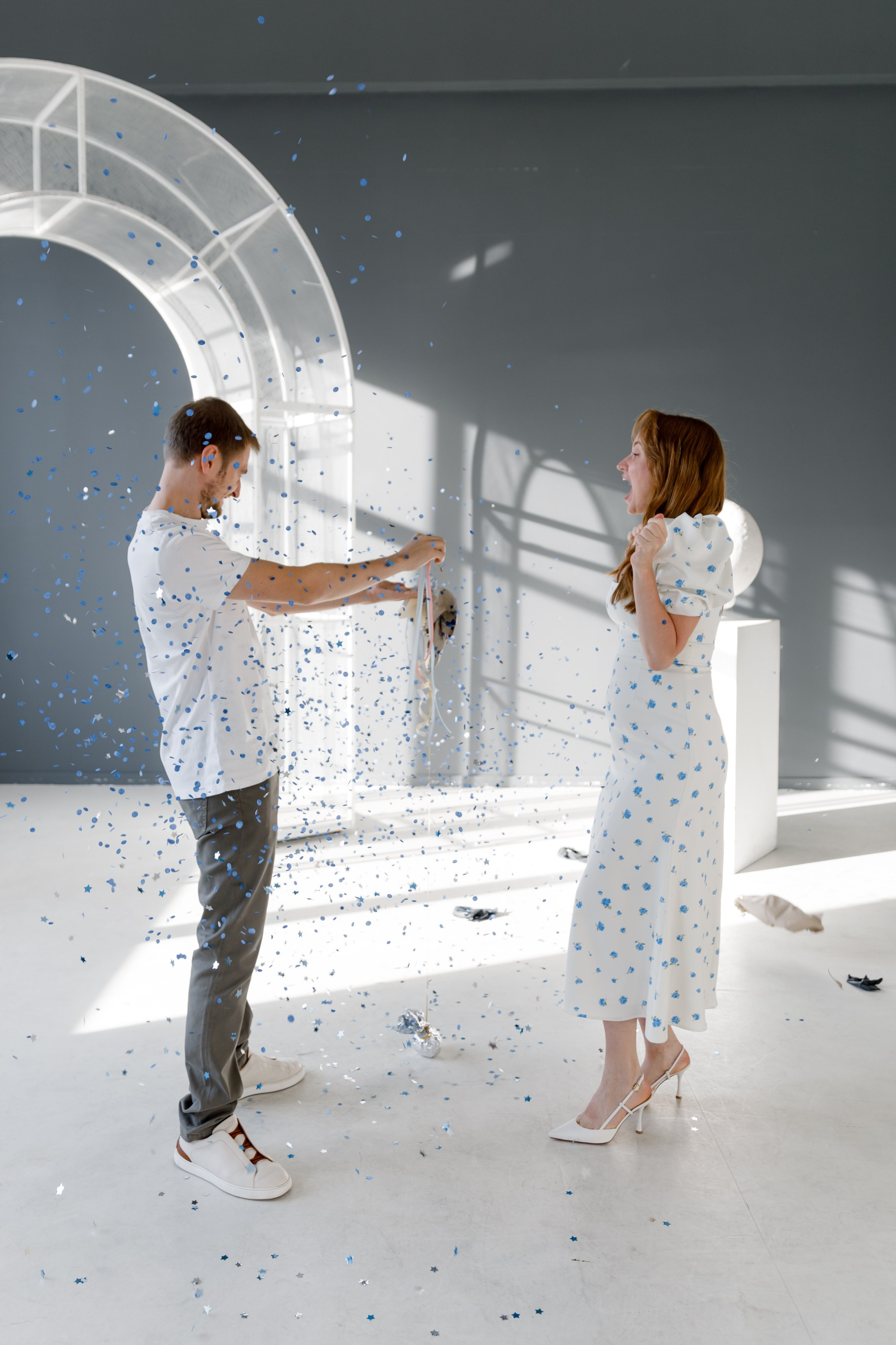 Julia’s pregnancy. Destination wedding photographer Mary Korenchuk