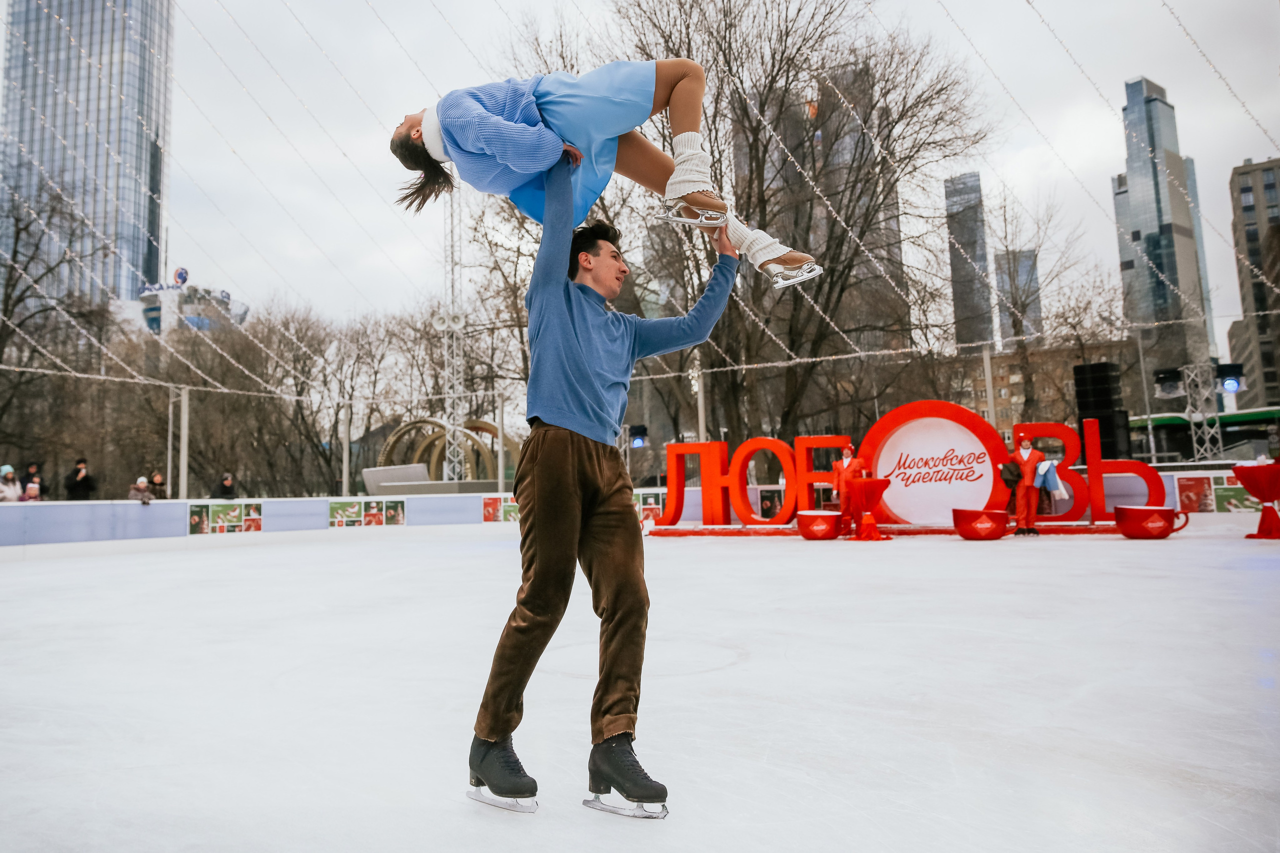 Ледовое шоу Сити каток Московское Чаепитие. Фотограф и видеограф Анна Домашенко
