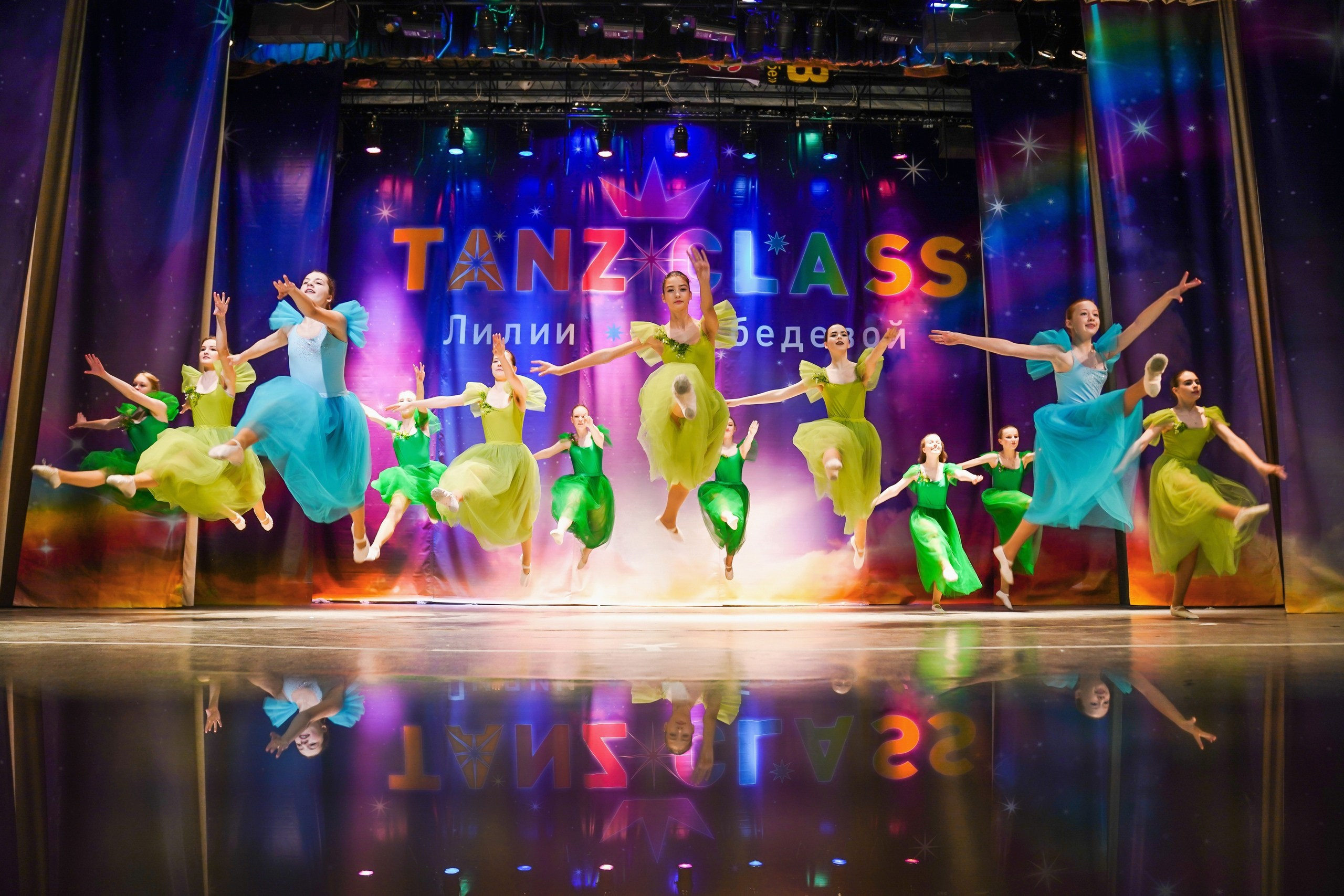 Фото с творческого вечера "Из весны в лето" Tanzclass Лилии Лебедевой, Фрязино. Tanzclass Лилии Лебедевой, Фрязино