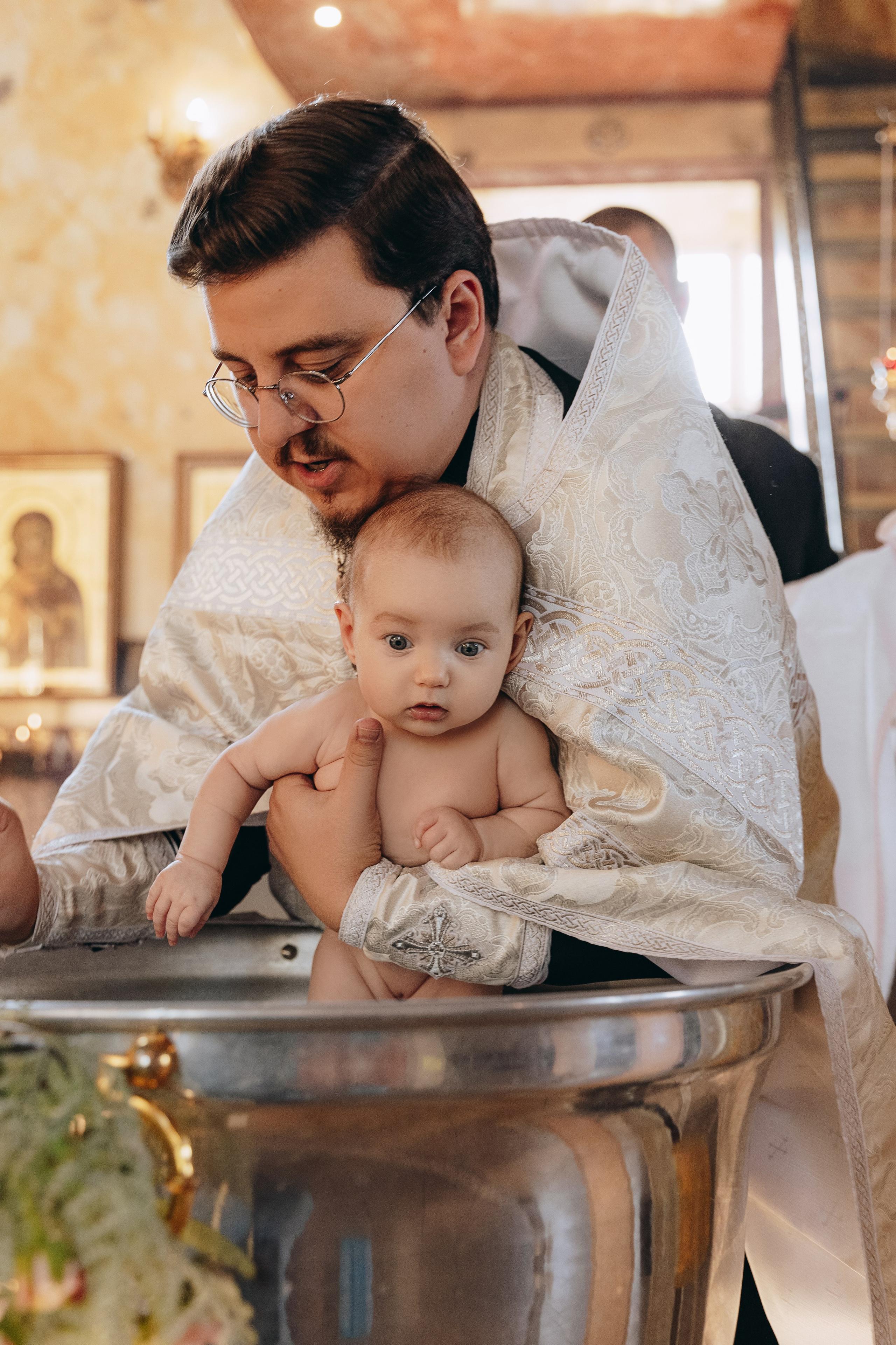 Храм Святого Великомученика Георгия Победоносца. Семейный и портретный фотограф в Москве, Орехово-Зуево, Балашихе, Ногинске, Раменском