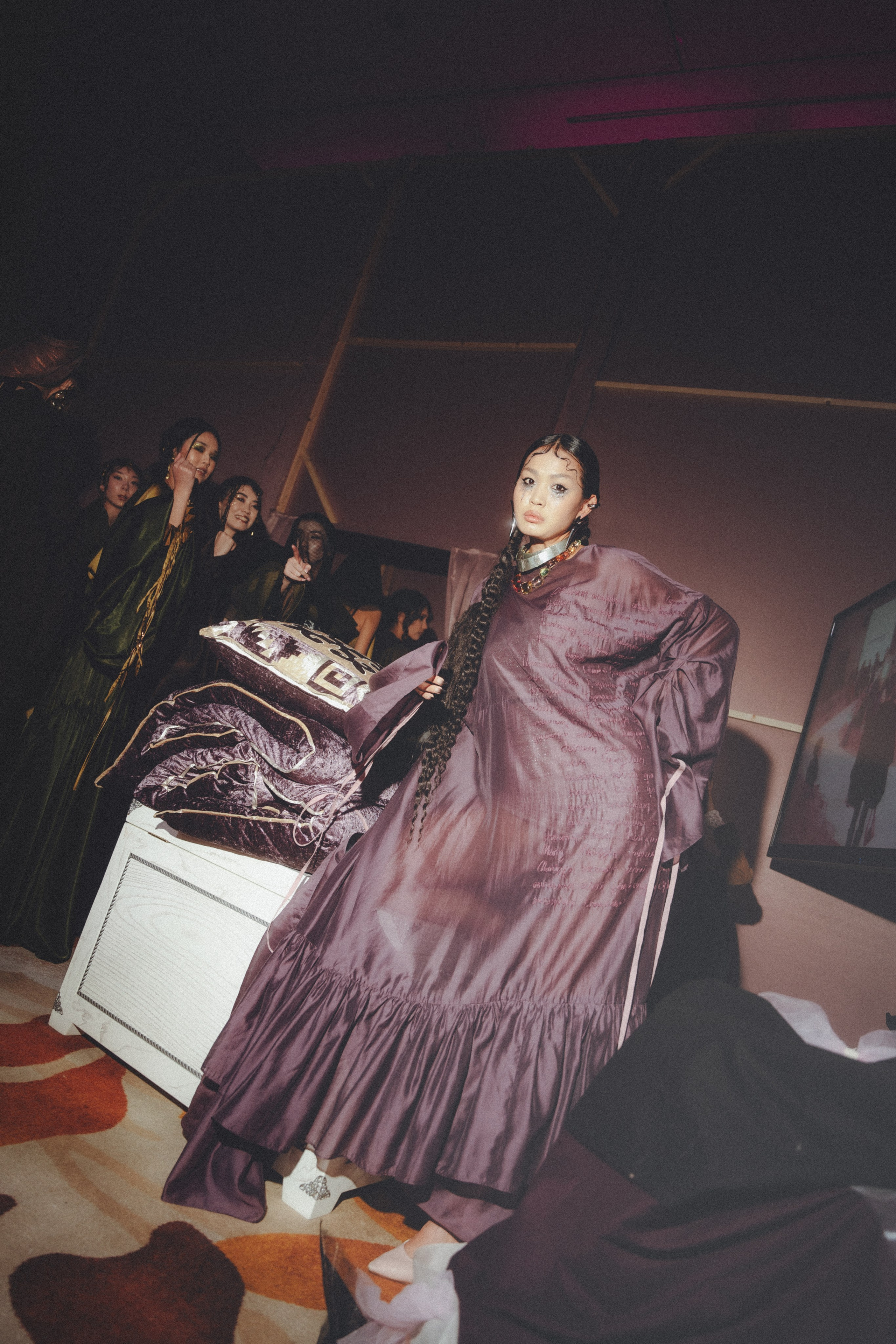 VISA FASHION WEEK ALMATY SS26 / BACKSTAGE ZONE