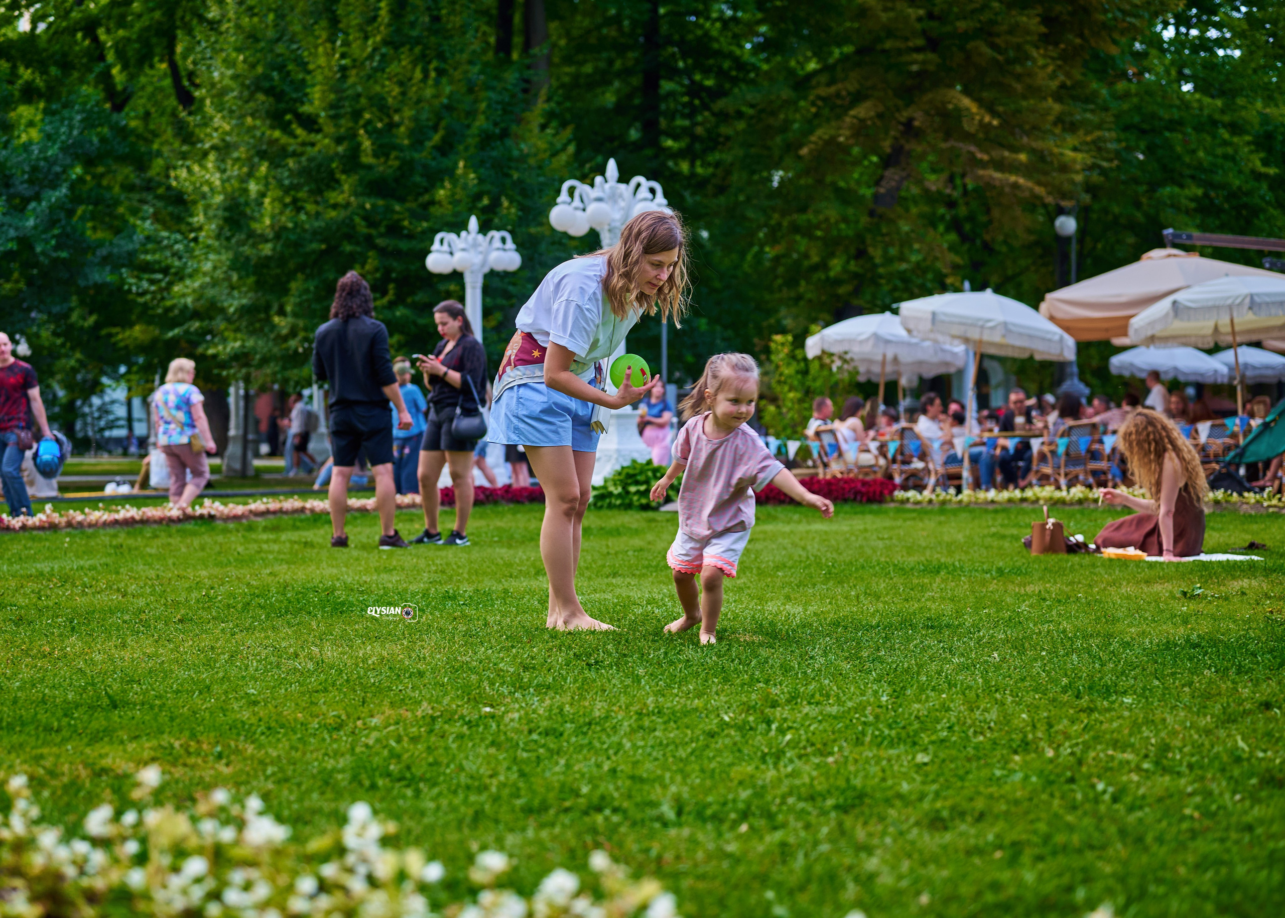 Thai Festival In Moscow. Hi, I’m Dairo James of  The Elysian Photography! I capture genuine moments across weddings, events, and portraits in Moscow