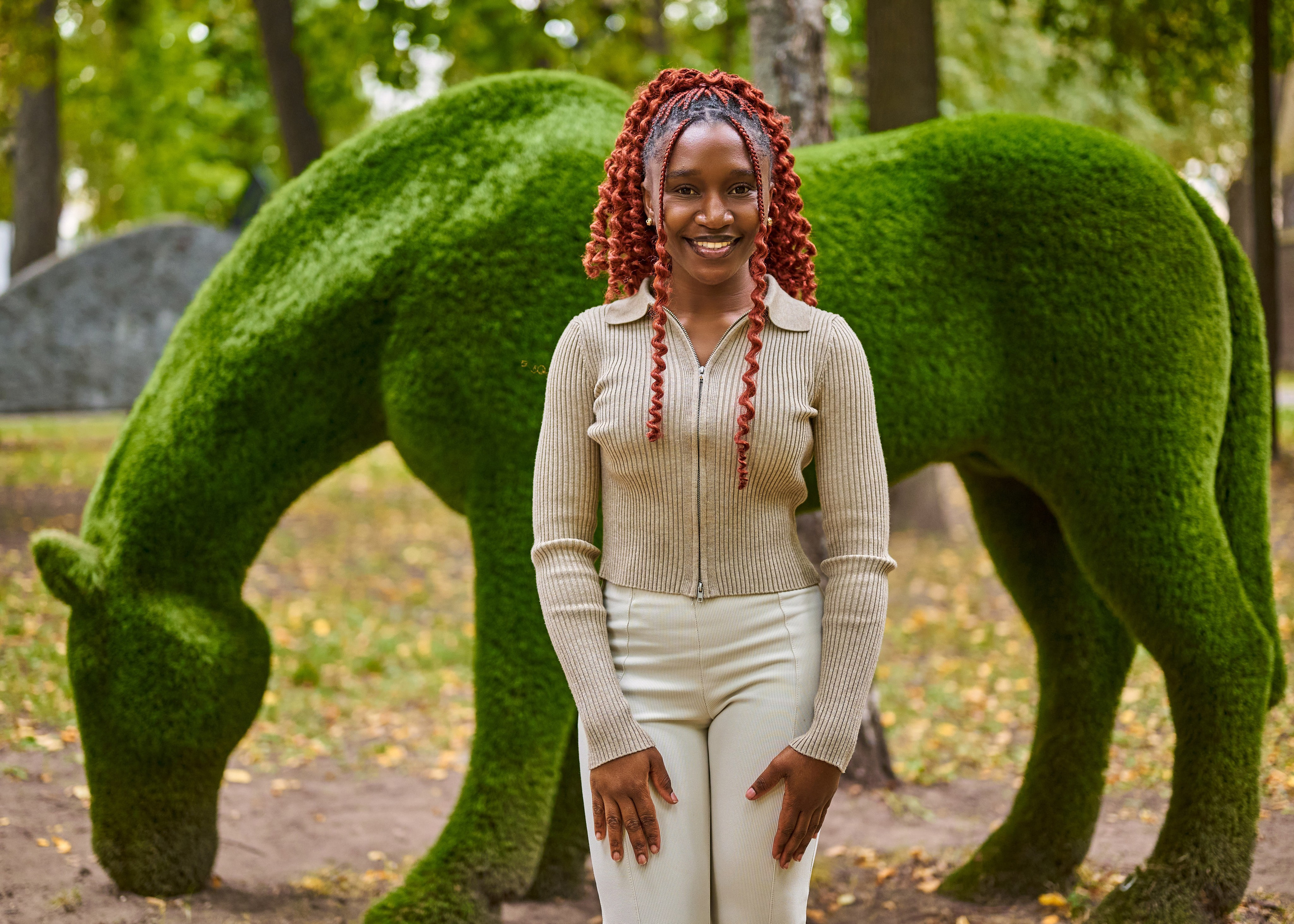 Friends. Hi, I’m Dairo James of  The Elysian Photography! I capture genuine moments across weddings, events, and portraits in Moscow