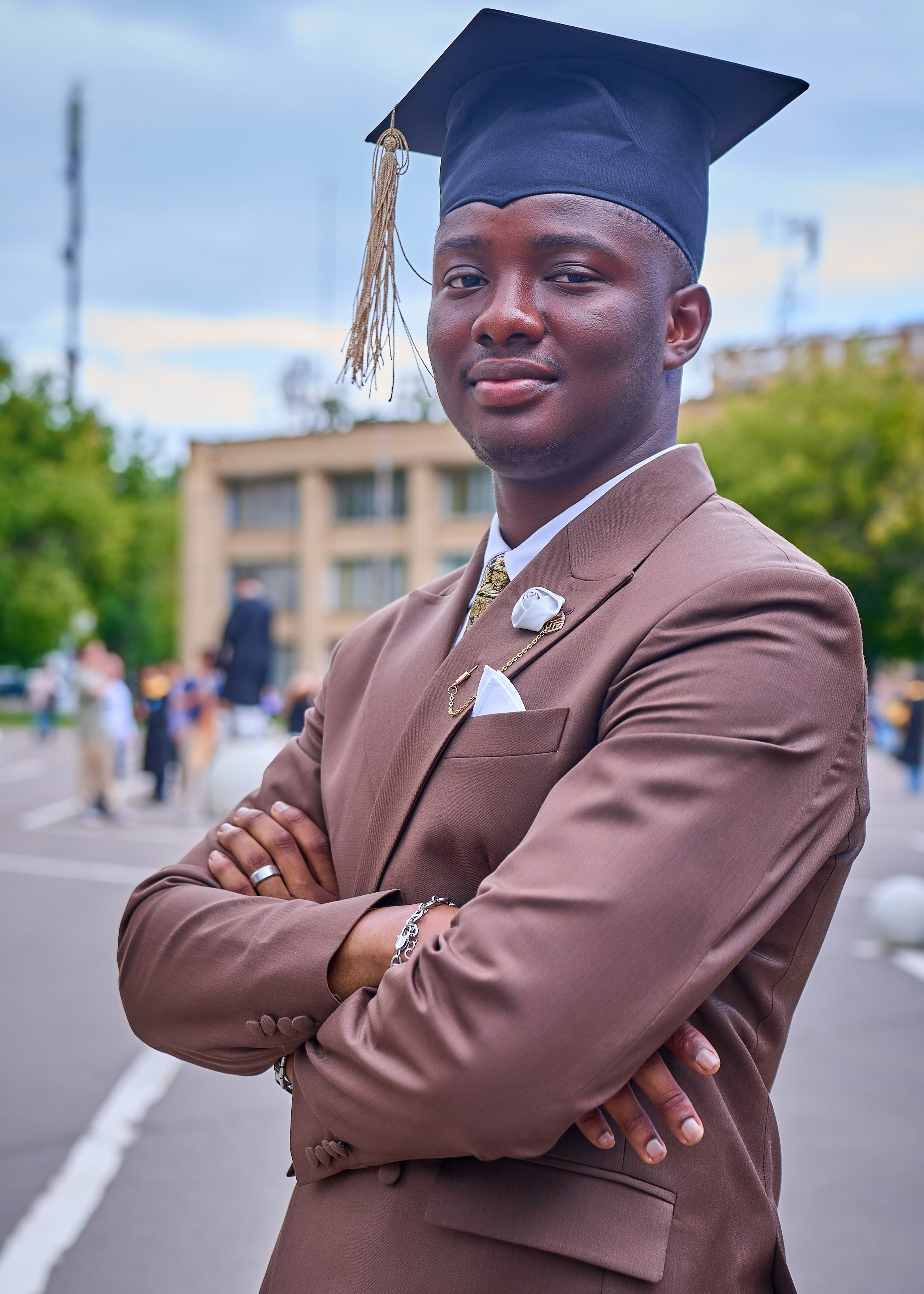 Graduations. Hi, I’m Dairo James of  The Elysian Photography! I capture genuine moments across weddings, events, and portraits in Moscow