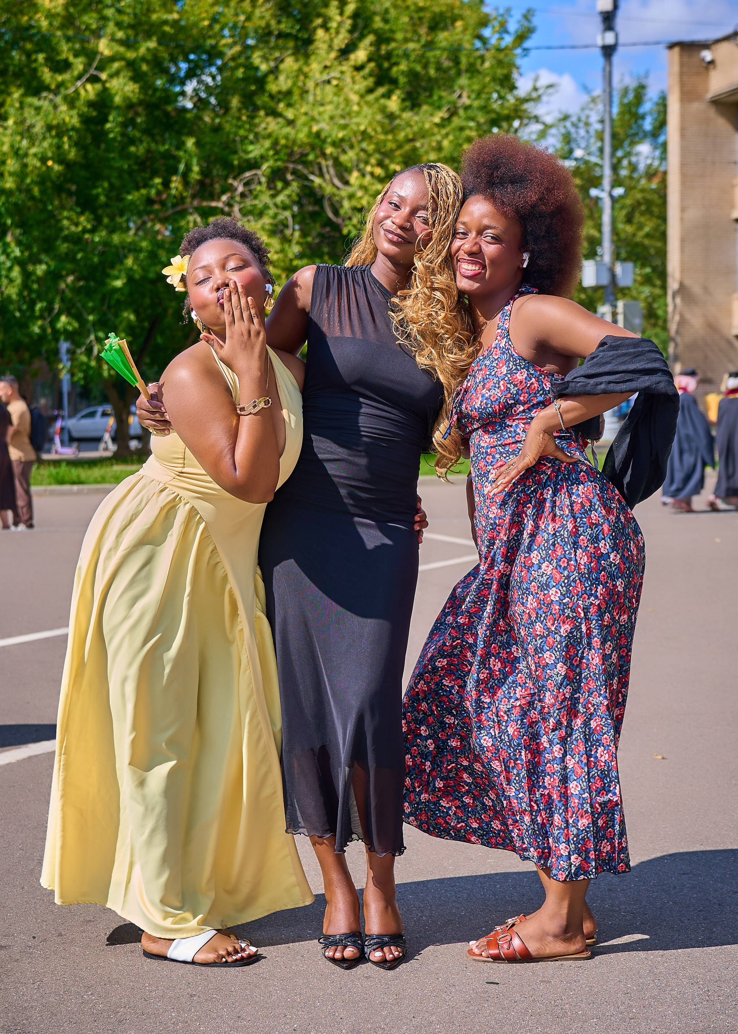 Friends. Hi, I’m Dairo James of  The Elysian Photography! I capture genuine moments across weddings, events, and portraits in Moscow