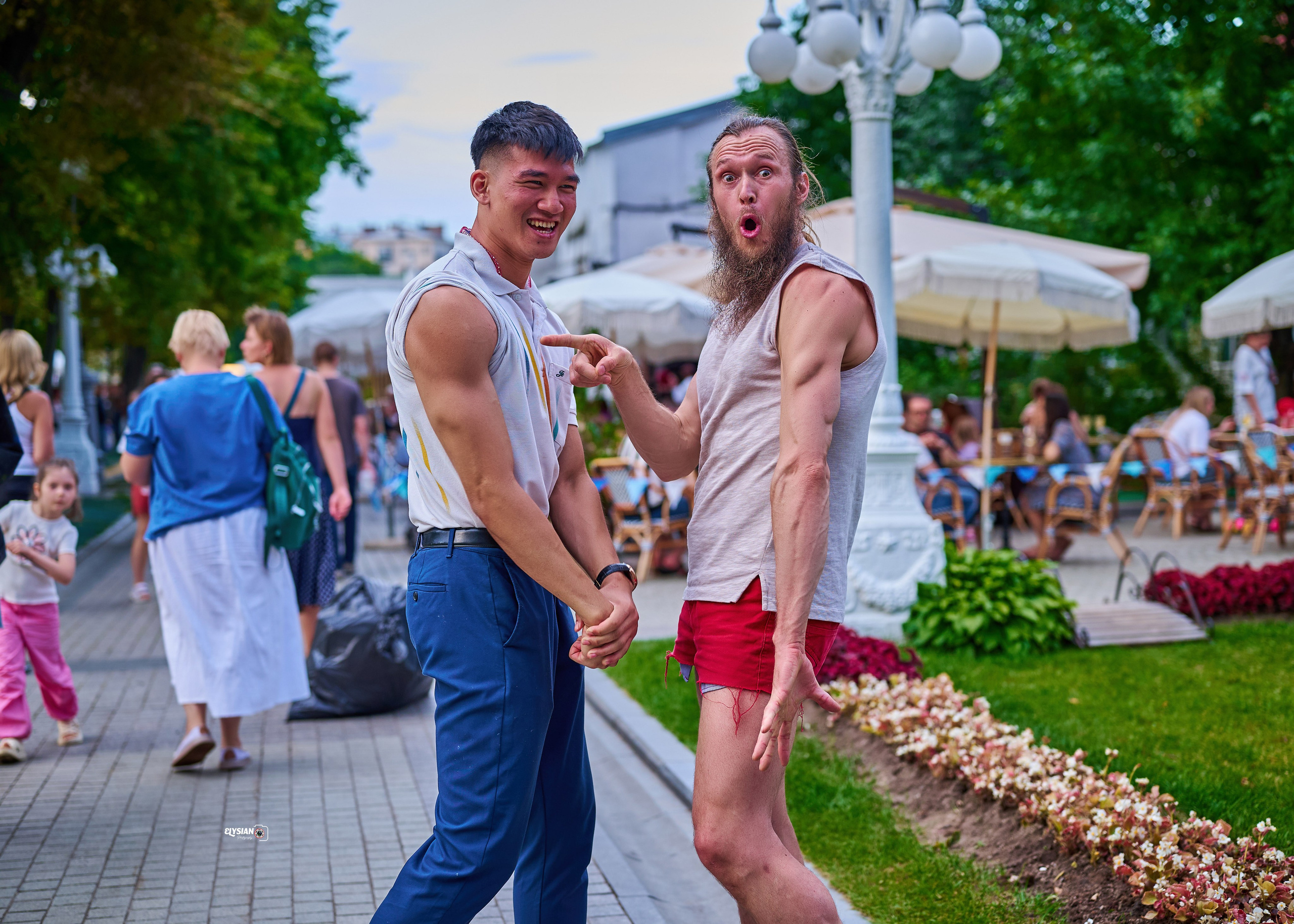 Hi, I’m Dairo James of  The Elysian Photography! I capture genuine moments across weddings, events, and portraits in Moscow