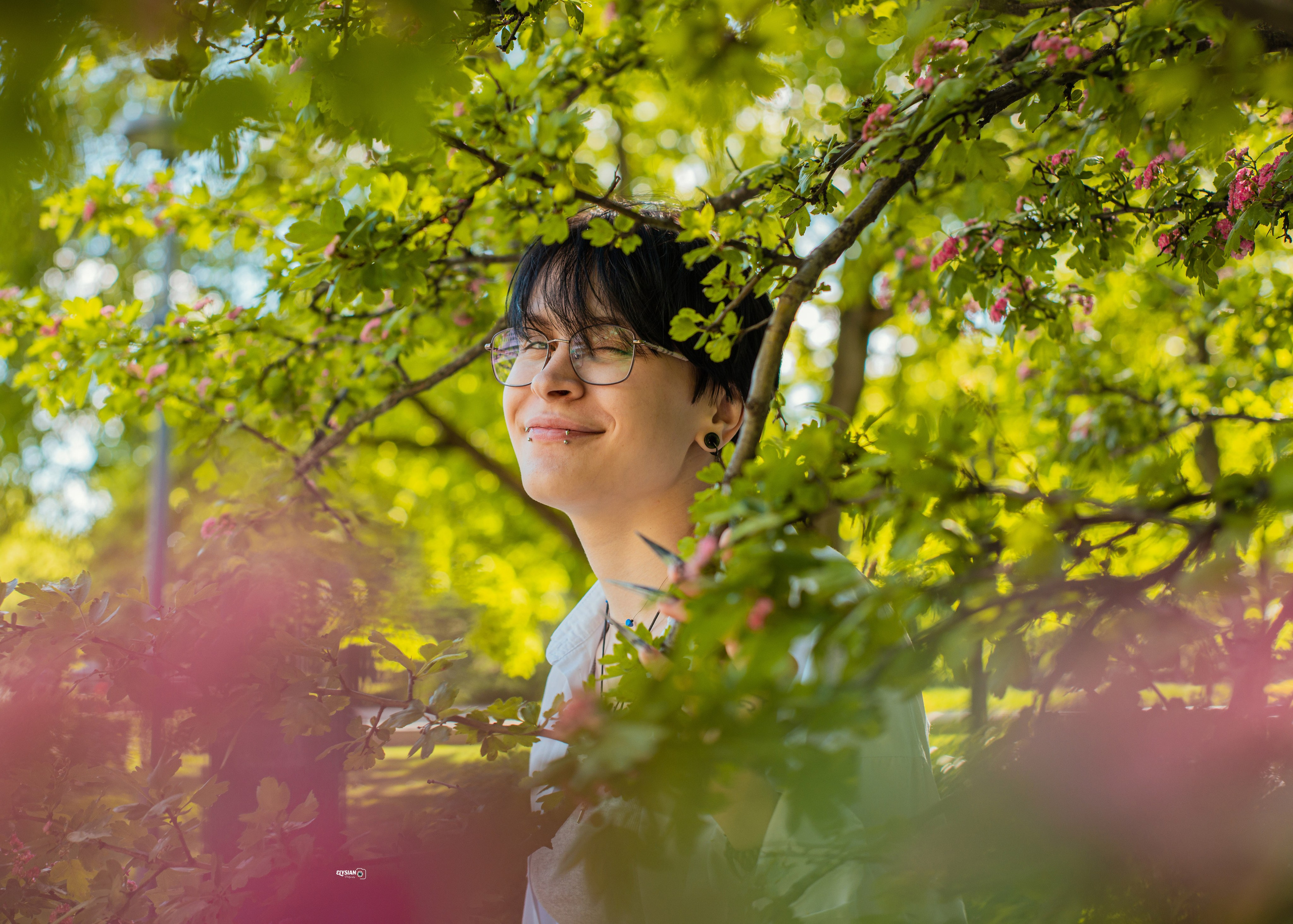 Dasha. Hi, I’m Dairo James of  The Elysian Photography! I capture genuine moments across weddings, events, and portraits in Moscow