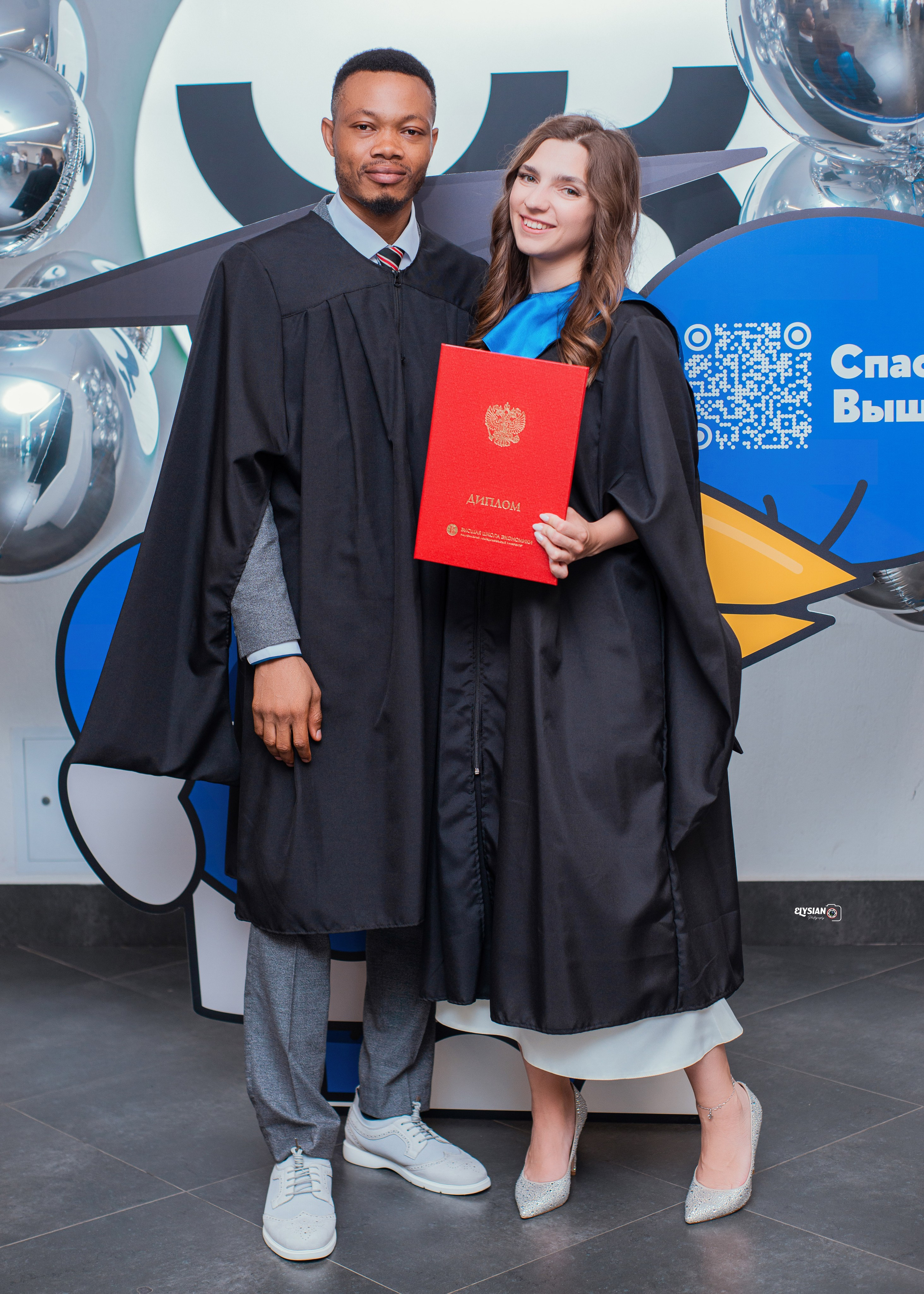 Graduations. Hi, I’m Dairo James of  The Elysian Photography! I capture genuine moments across weddings, events, and portraits in Moscow