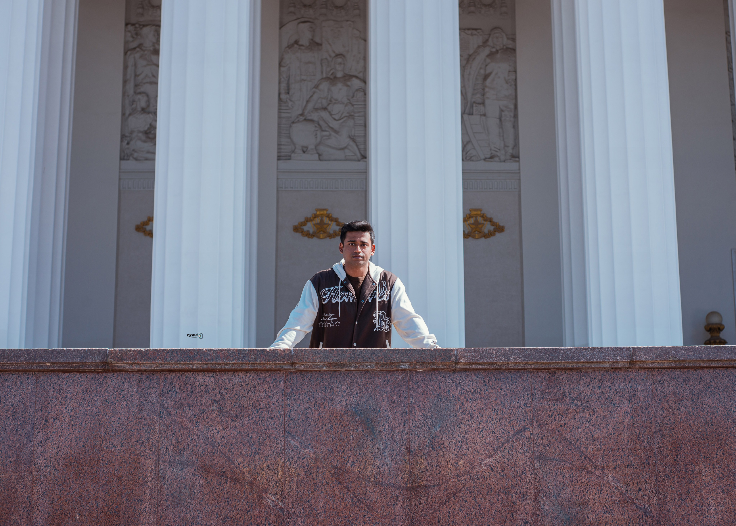 Friends. Hi, I’m Dairo James of  The Elysian Photography! I capture genuine moments across weddings, events, and portraits in Moscow