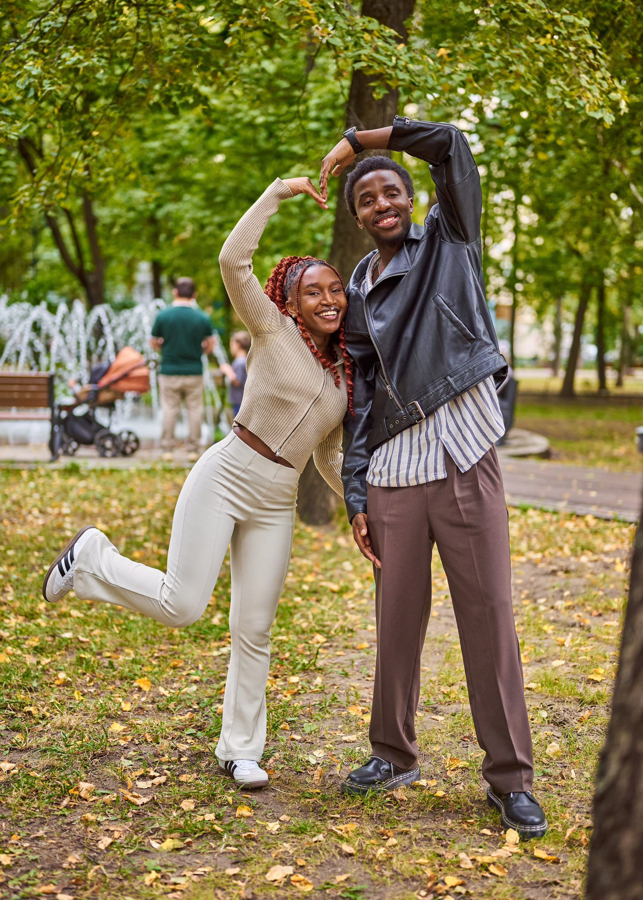 Friends. Hi, I’m Dairo James of  The Elysian Photography! I capture genuine moments across weddings, events, and portraits in Moscow