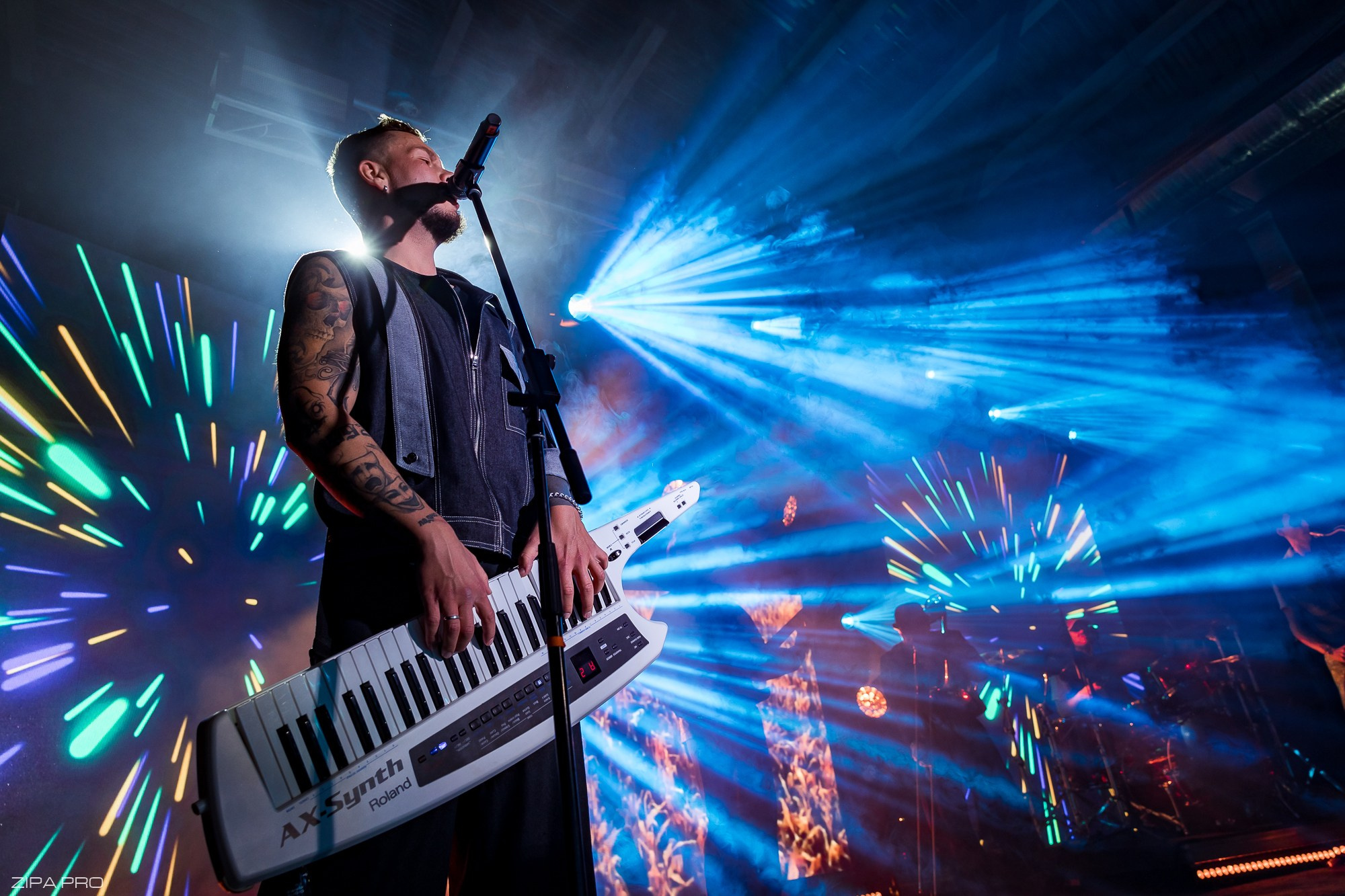 Сольный концерт кавер-группы «Балбесы». Фотограф Zipa Pro