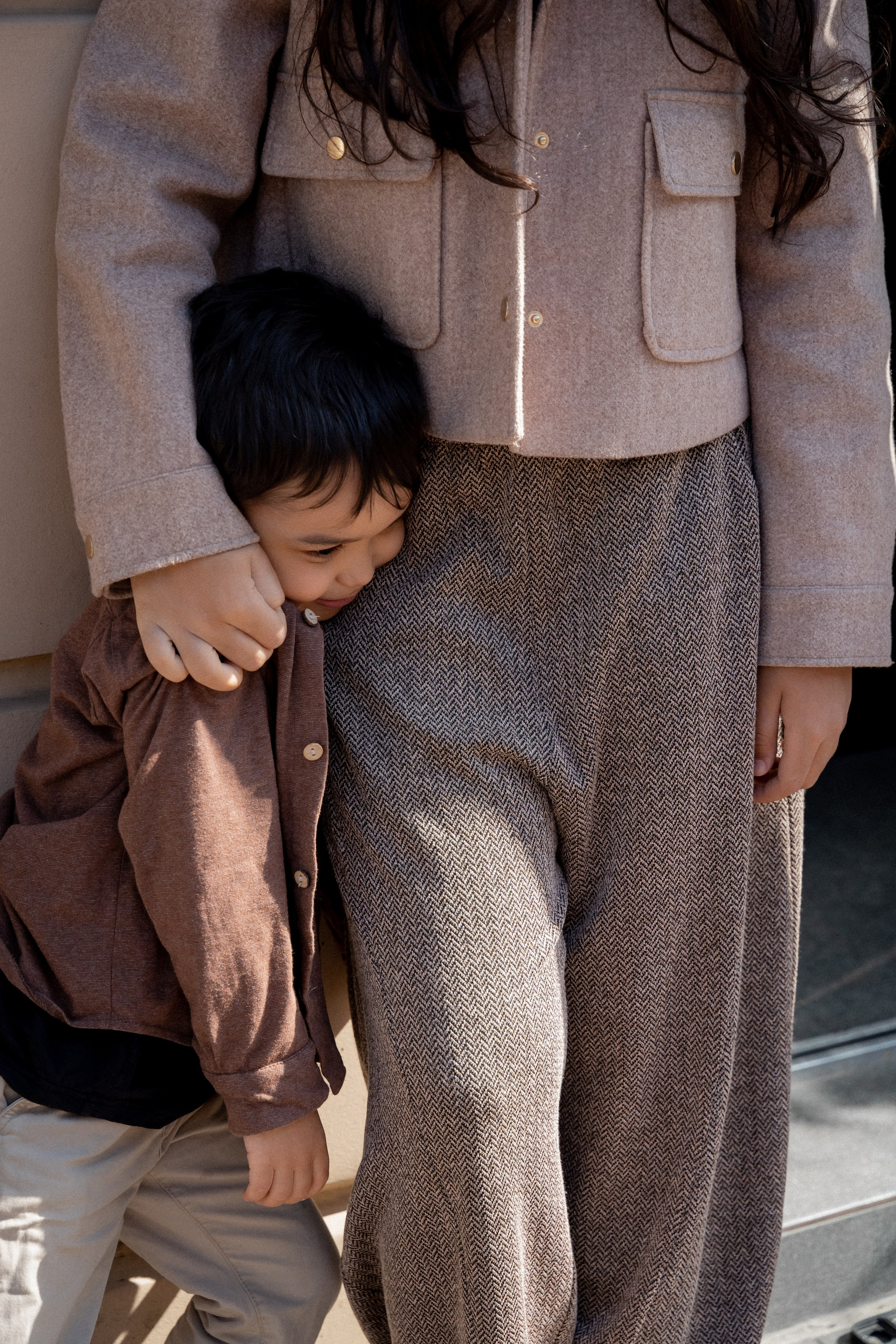 Лида, Даня и Эвелина 🤍 Всех нужнее и дороже, всех доверчивей и строже в этом мире доброта. Лайфстайл фотограф в Санкт-Петербурге — Наташа Шмидт