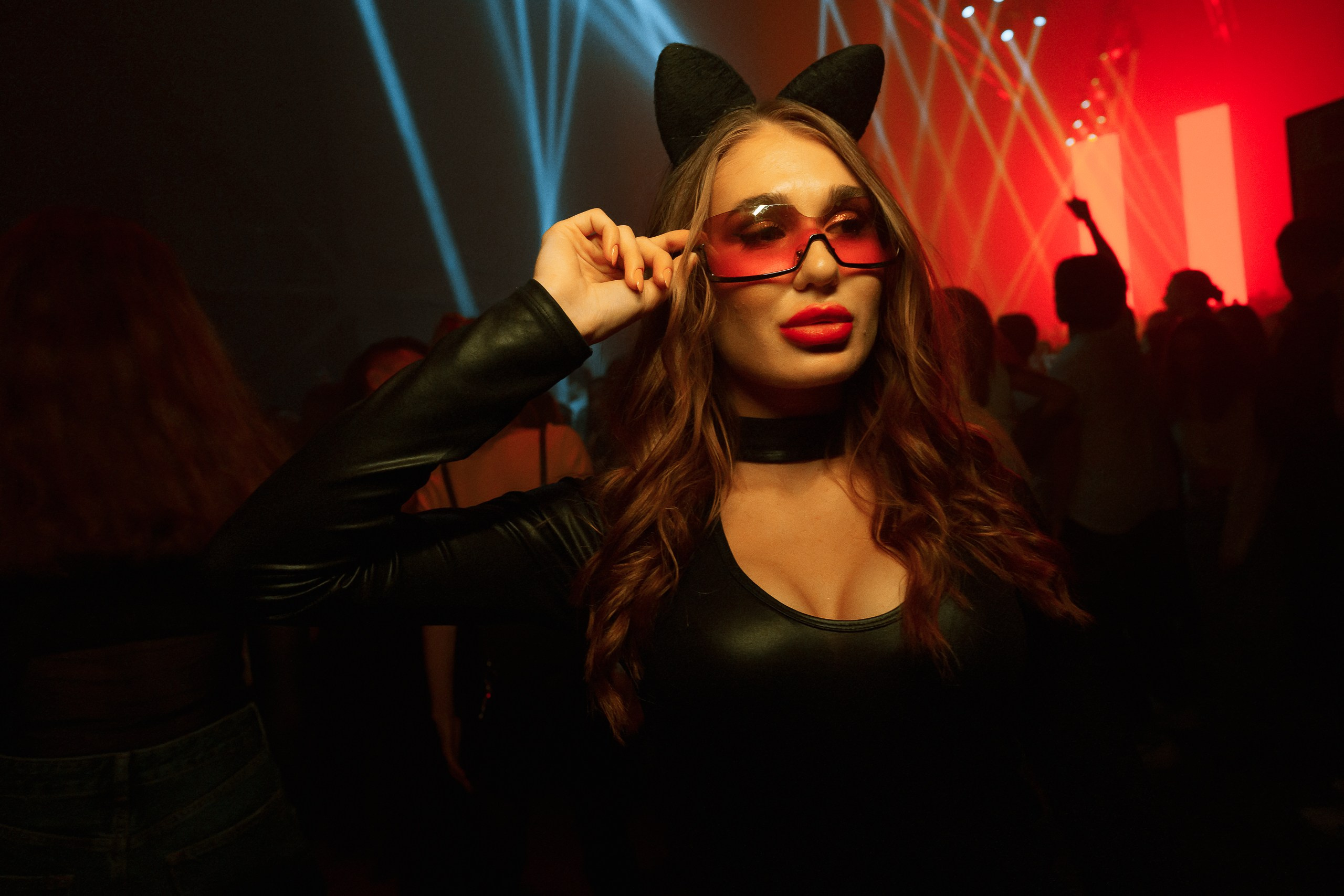 Metro Gorkovskaya ЦЕХ. Sunnyman