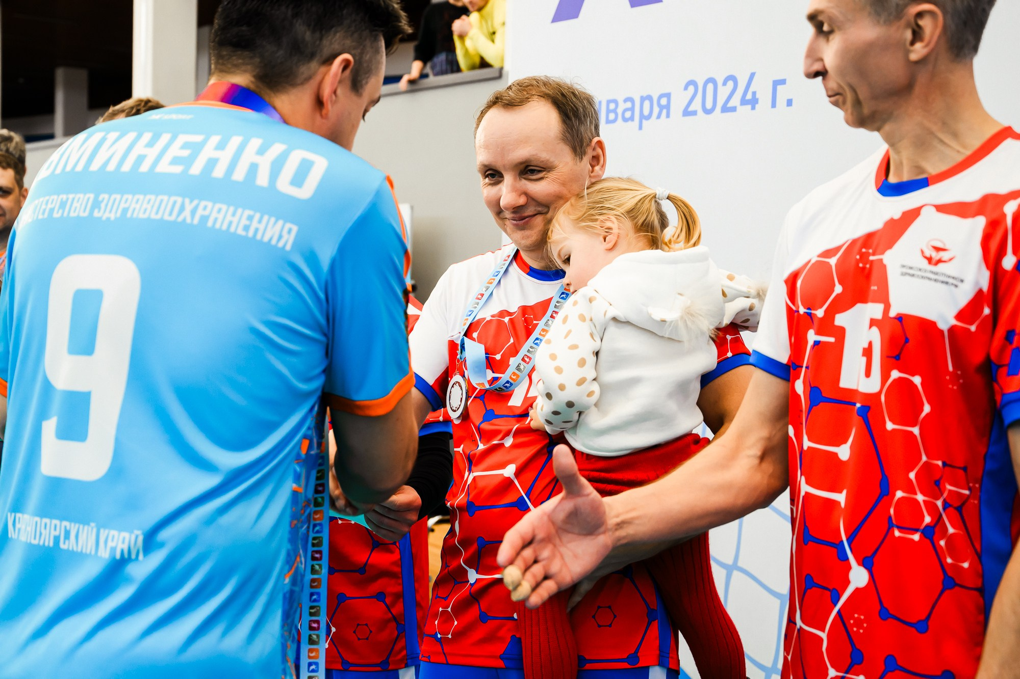 Рождественский турнир по волейболу «Надежда» МинЗдрава. 📸Портретный и репортажный фотограф | Красноярск | Поливода Дмитрий📸