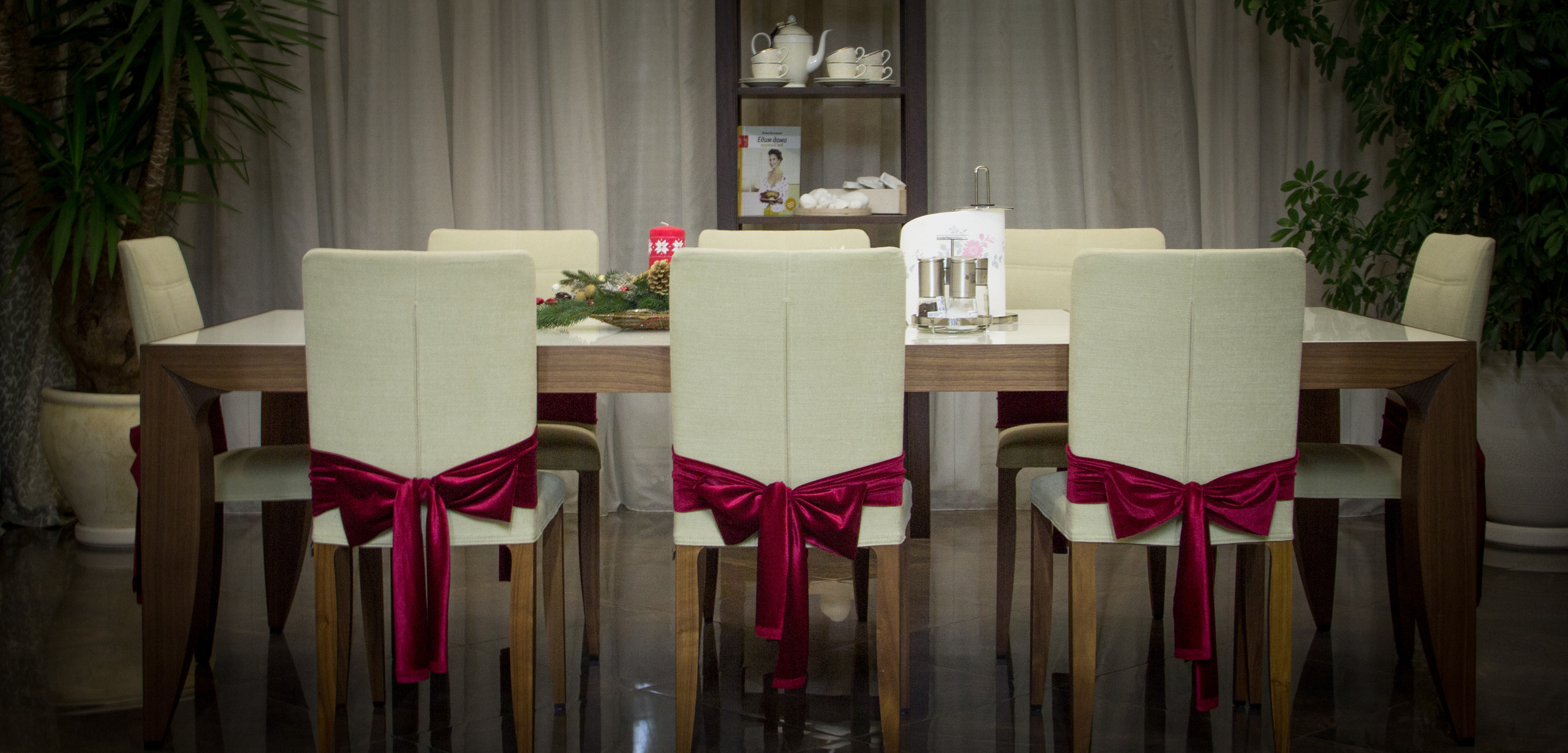 Стильное новогоднее оформление. Кризисный и телесно-ориентированный психолог в Москве Печора Катерина✨