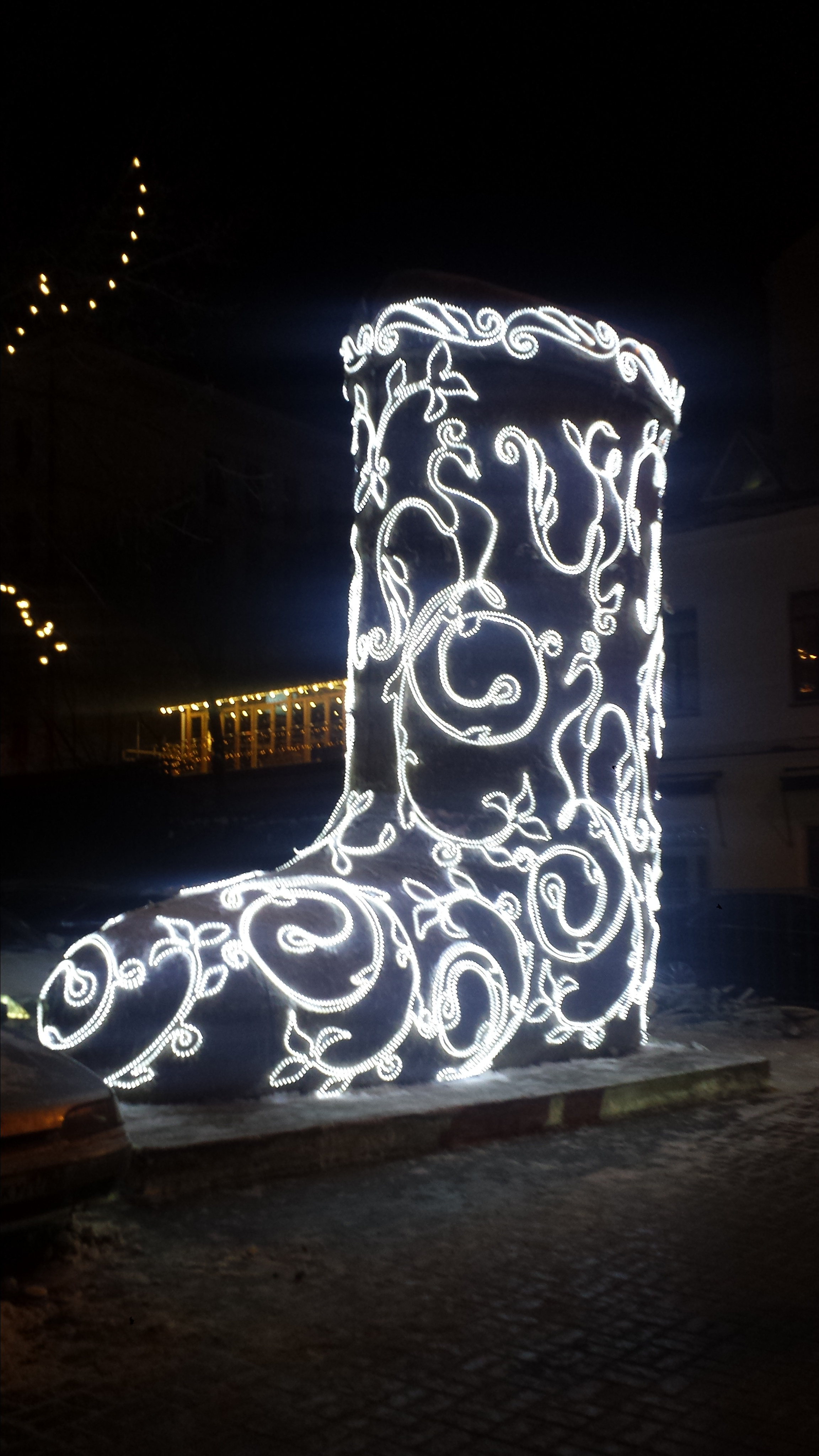 Стильное новогоднее оформление. Кризисный и телесно-ориентированный психолог в Москве Печора Катерина✨