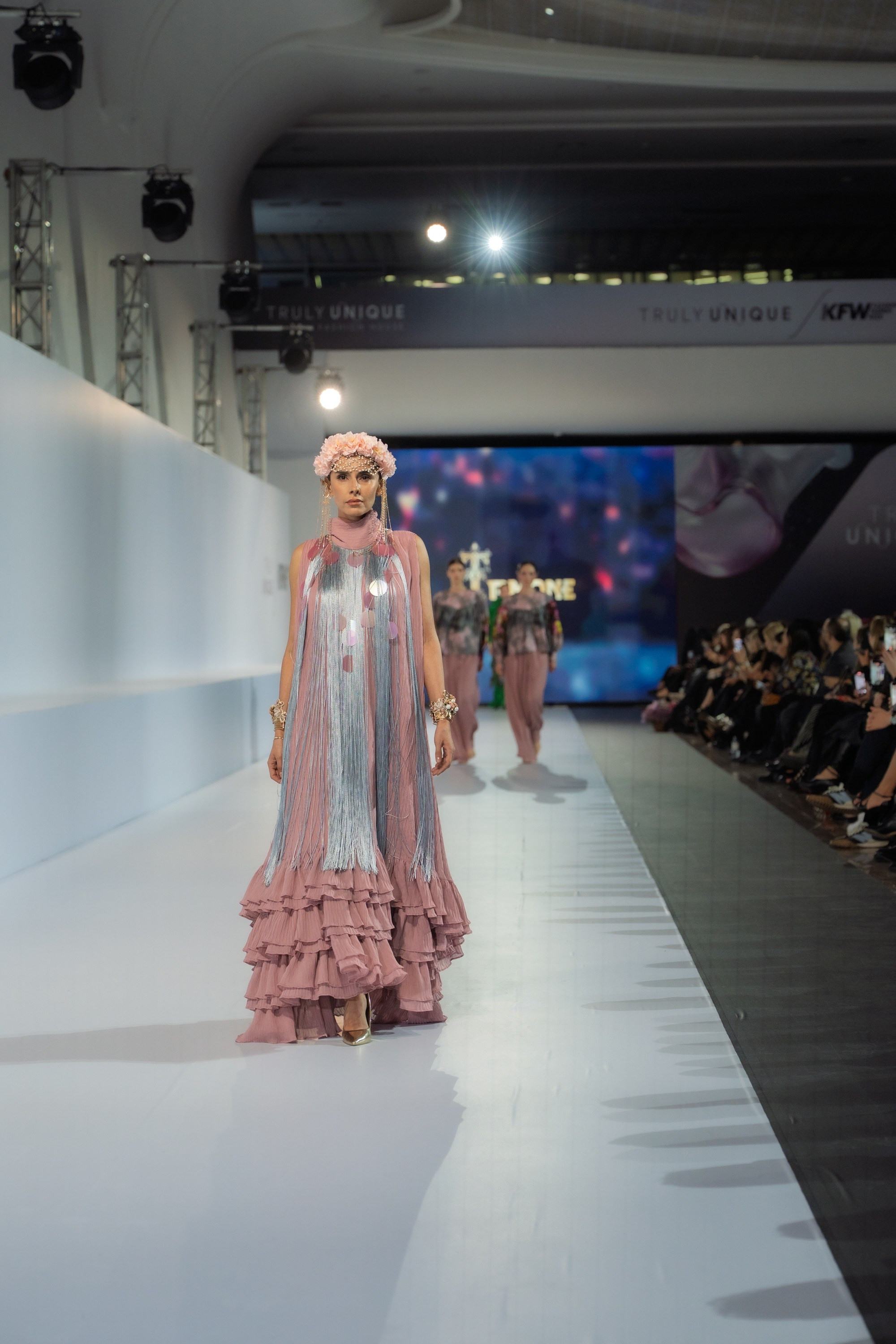 Tamon. Сайт Алматинского НЮ АРТ, будуар и фэшн фотографа Дениса Карпенко