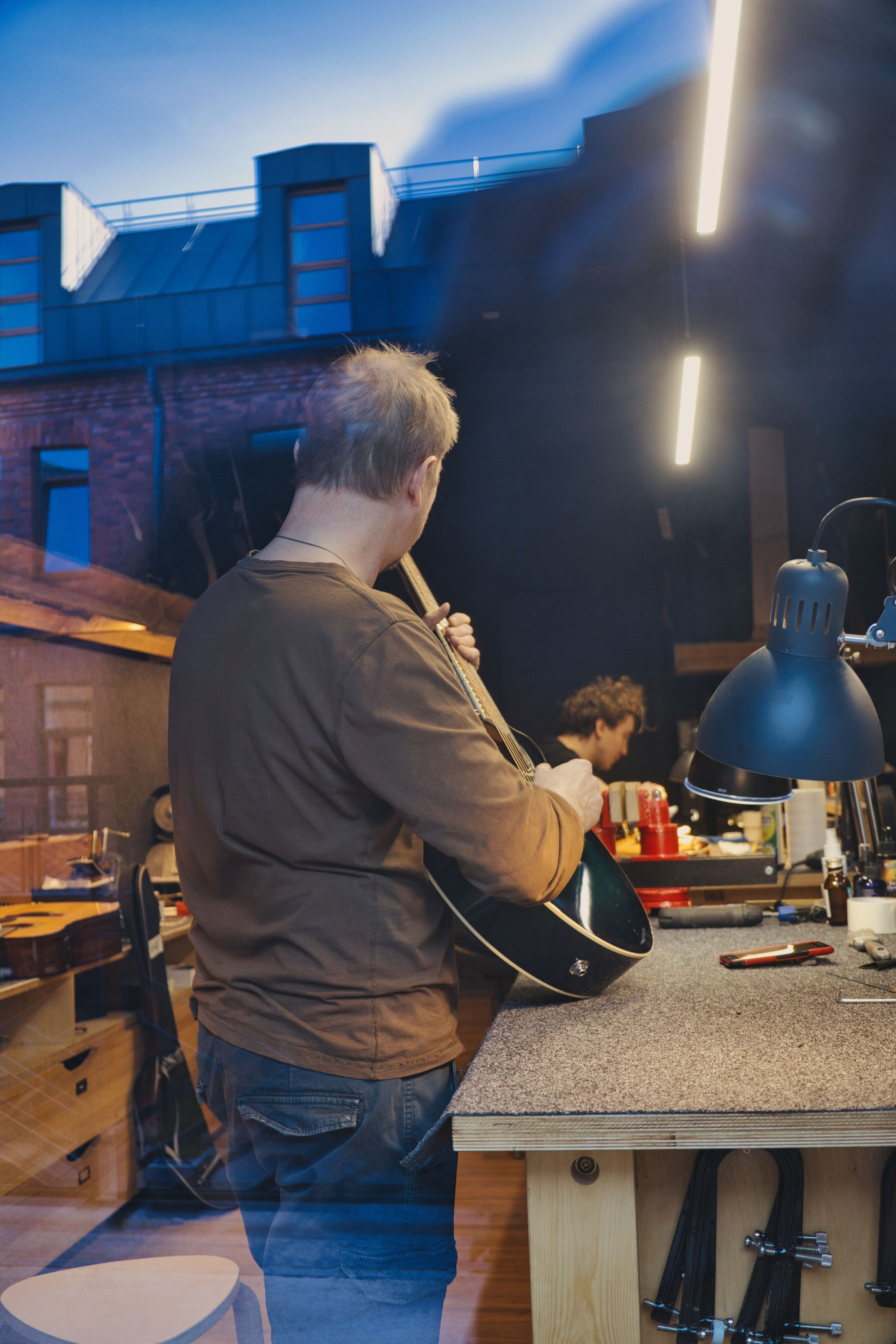 Гитарный клуб или магическая мастерская