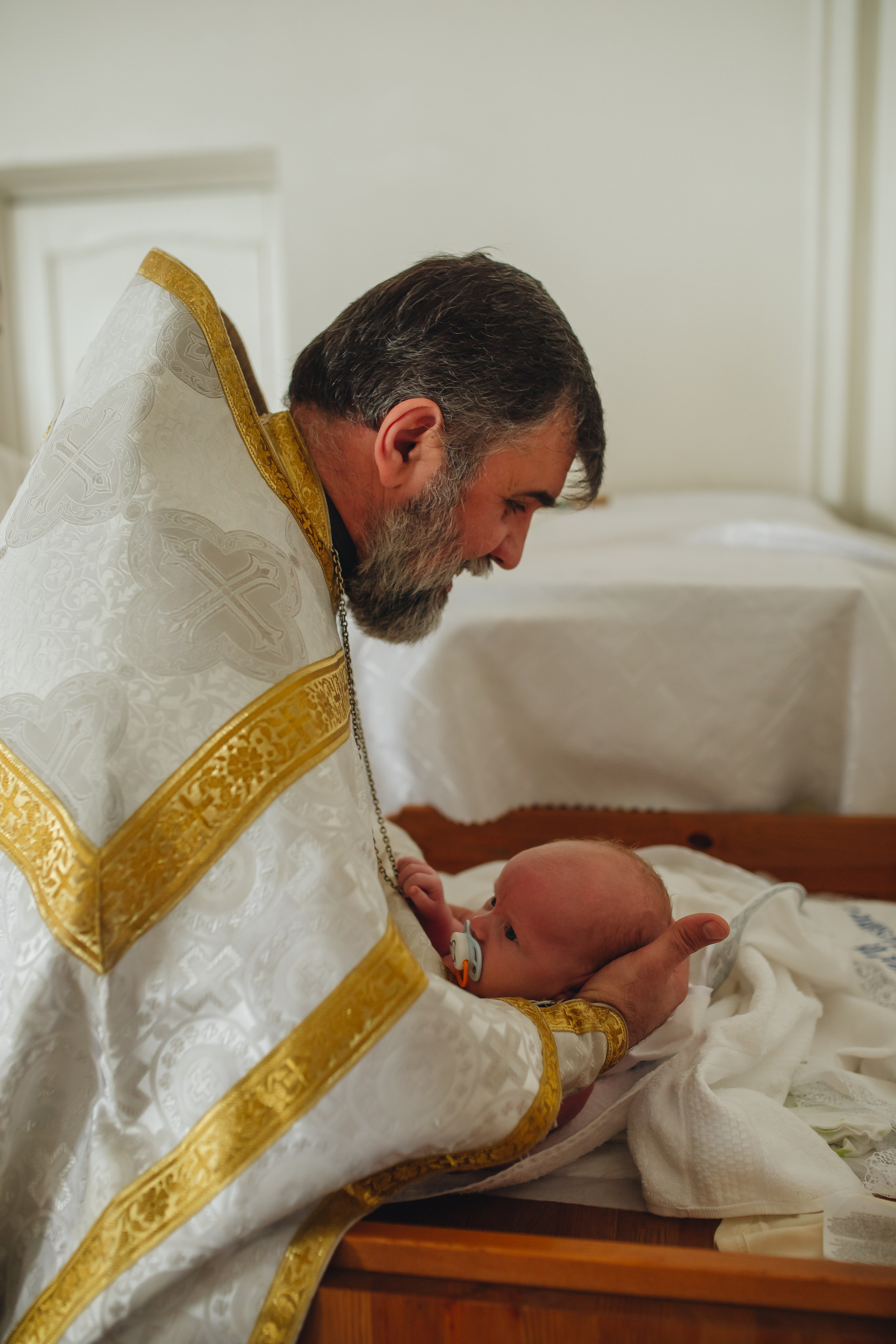 Крещение в светлом Храме. Семейный и детский фотограф в Москве Дорогова Екатерина