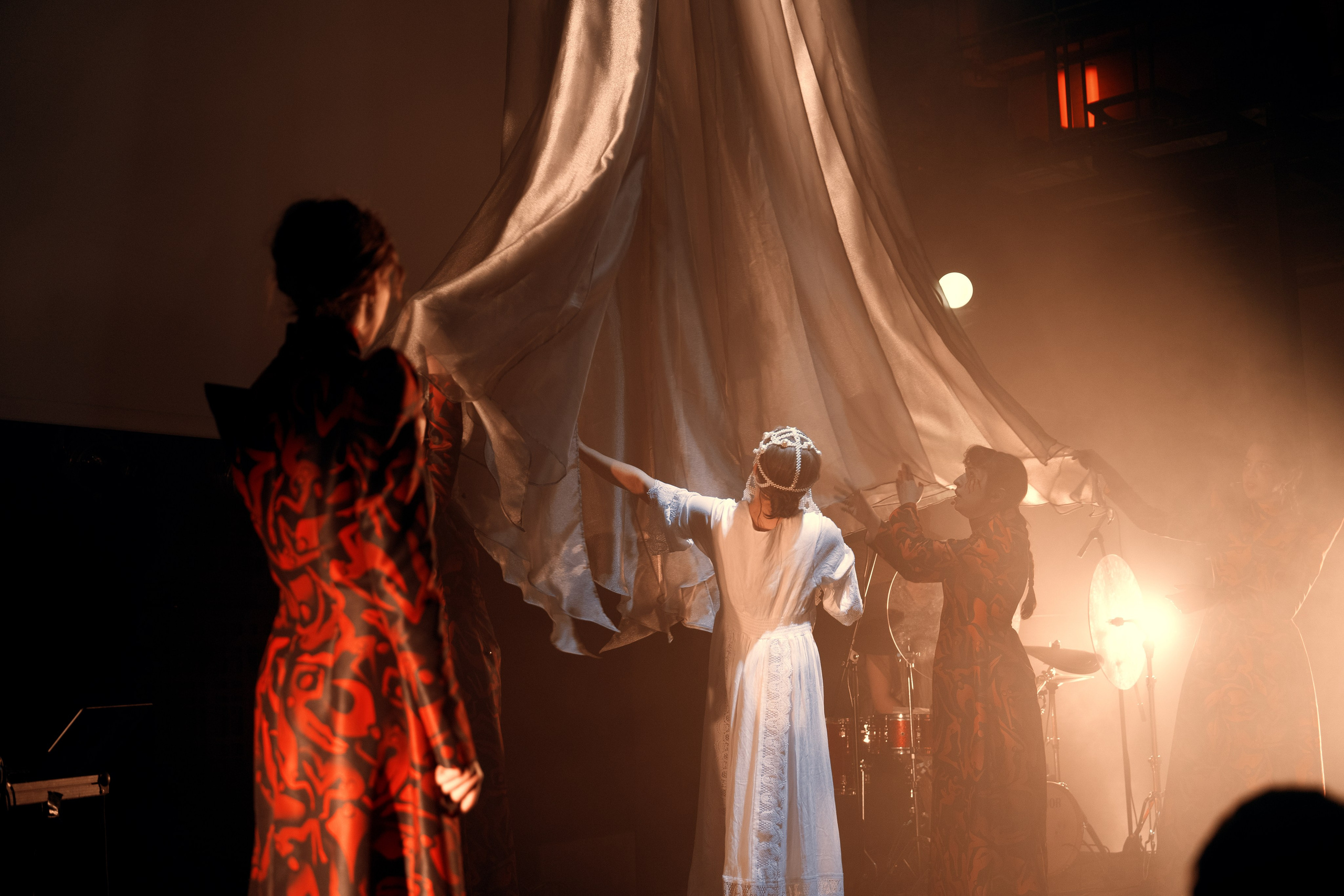 СЛОВО. Ансамбль «КОМОНЬ». @tomrus: Рустам Шагиморданов — фотограф