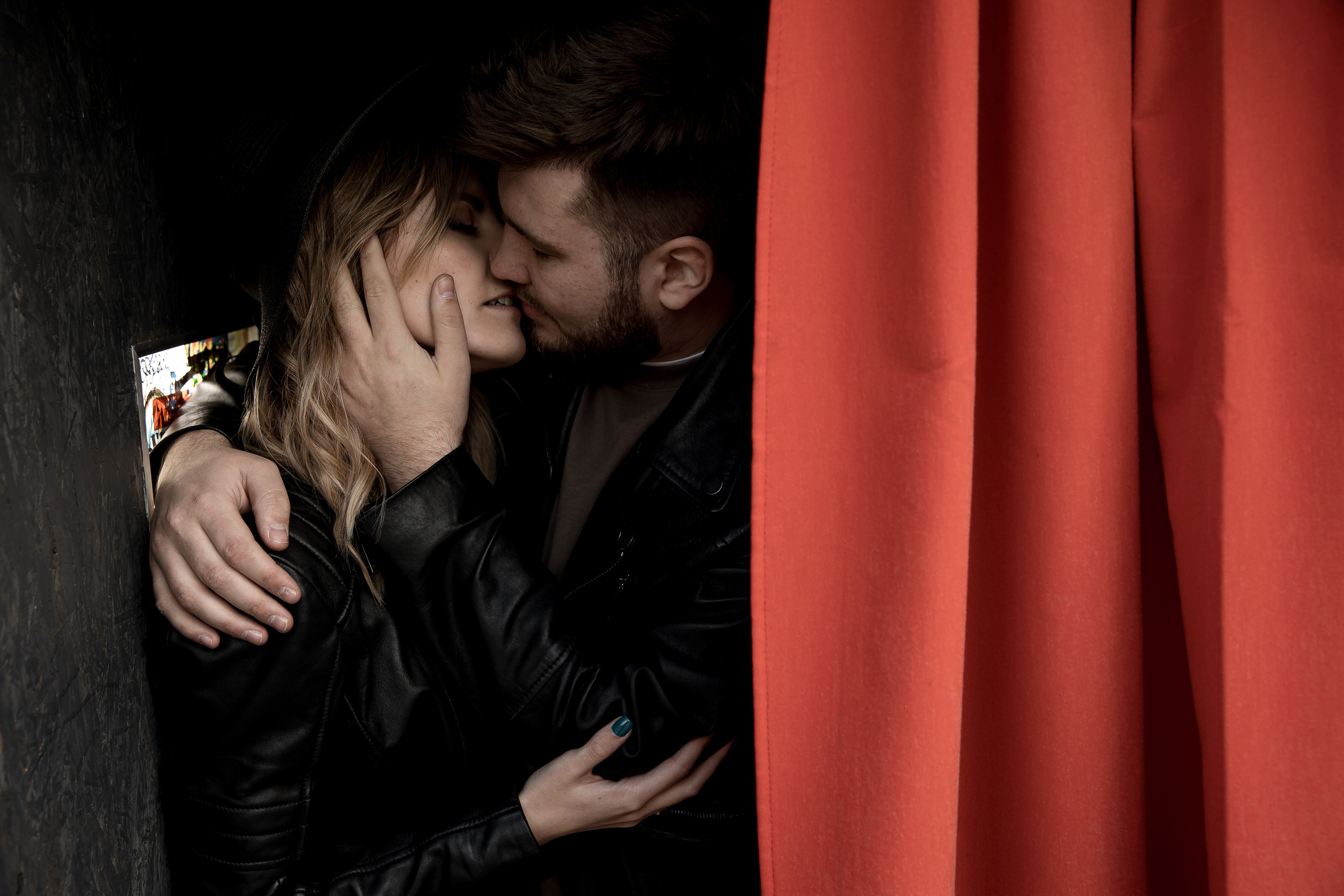 «Накрой нас Любовь» Сергей и Виктория. Свадебный фотограф Колесников Антон