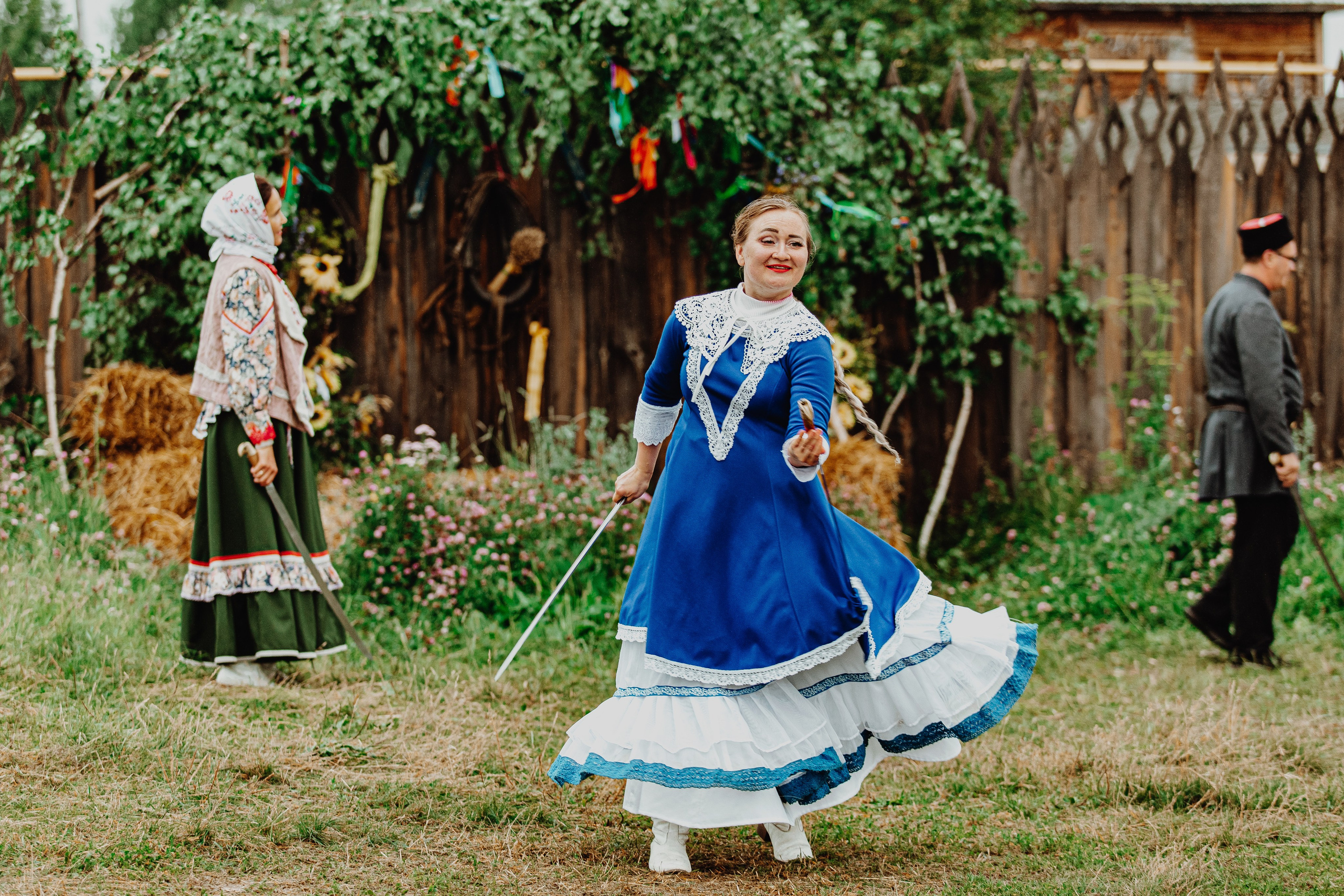 Фестиваль «Абалакское поле» XVI. Арт-фотограф Крис Л. в Тобольске: портрет, семейные, свадьбы