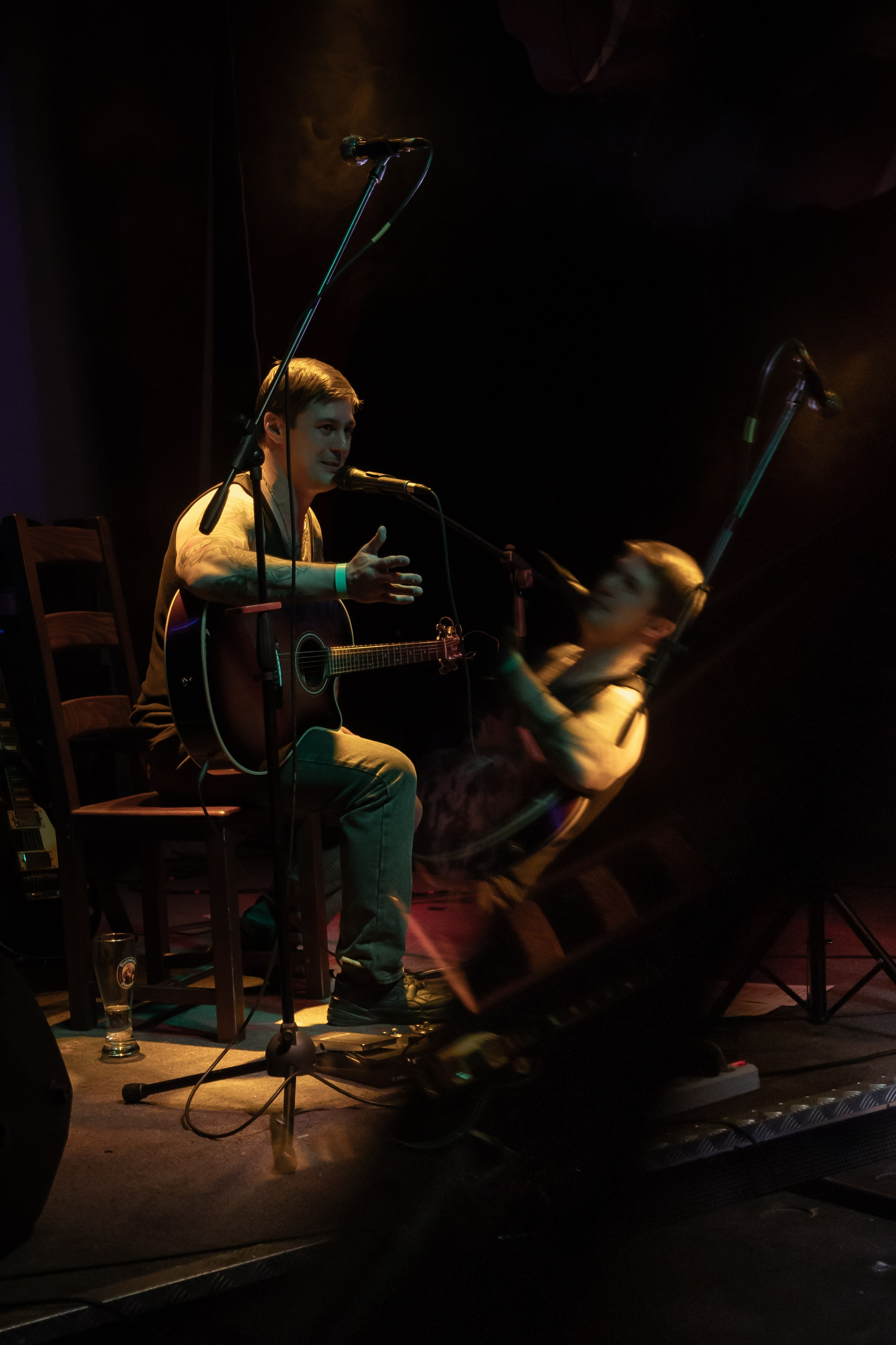 Антон Макаров. Трибьют «Сектор газа», клуб-галерея Эрмитаж. 07.12.2024. Фотограф Регина Крикунова г. Красноярск